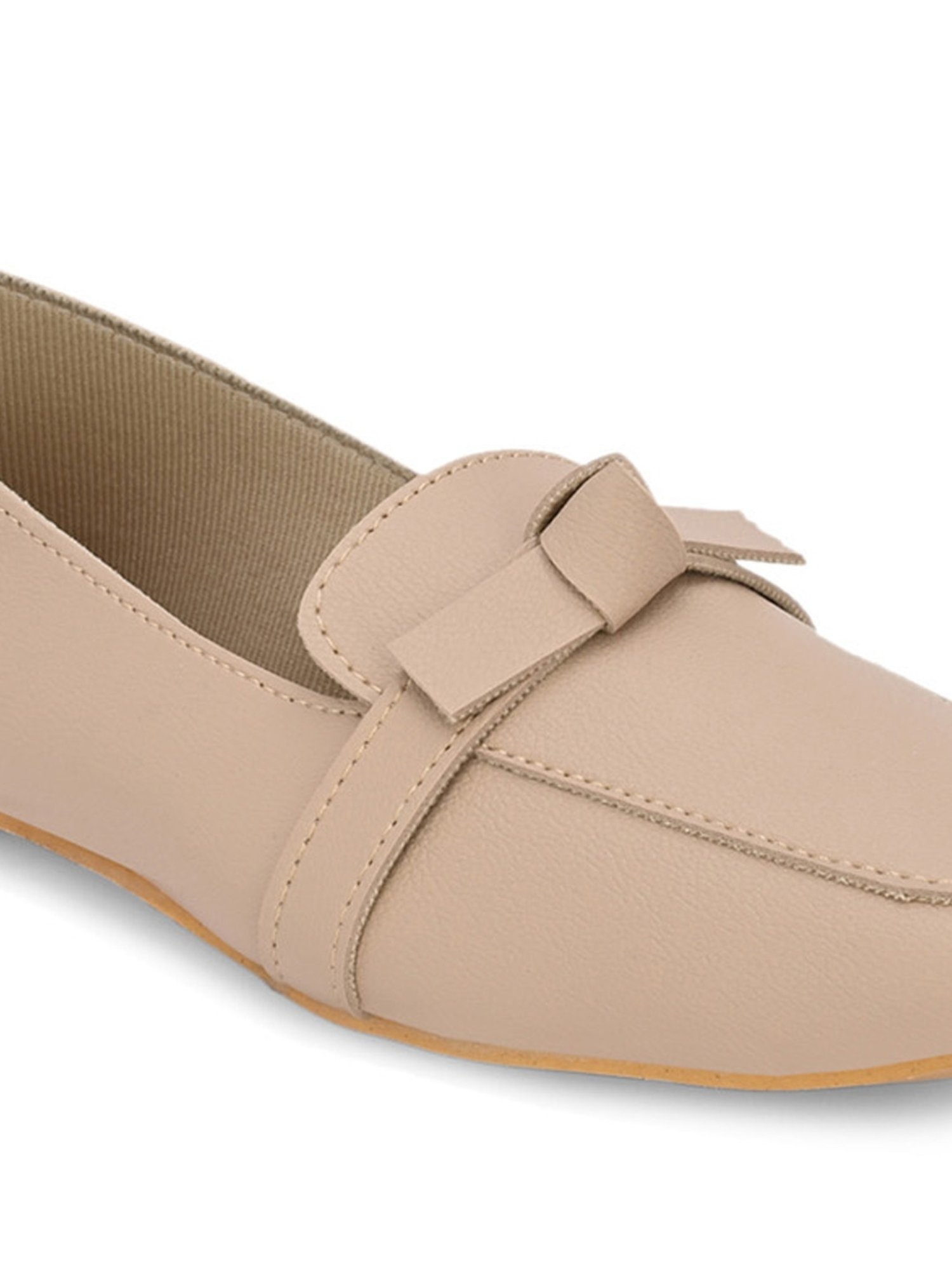 Clog London Women's Beige Casual Loafers