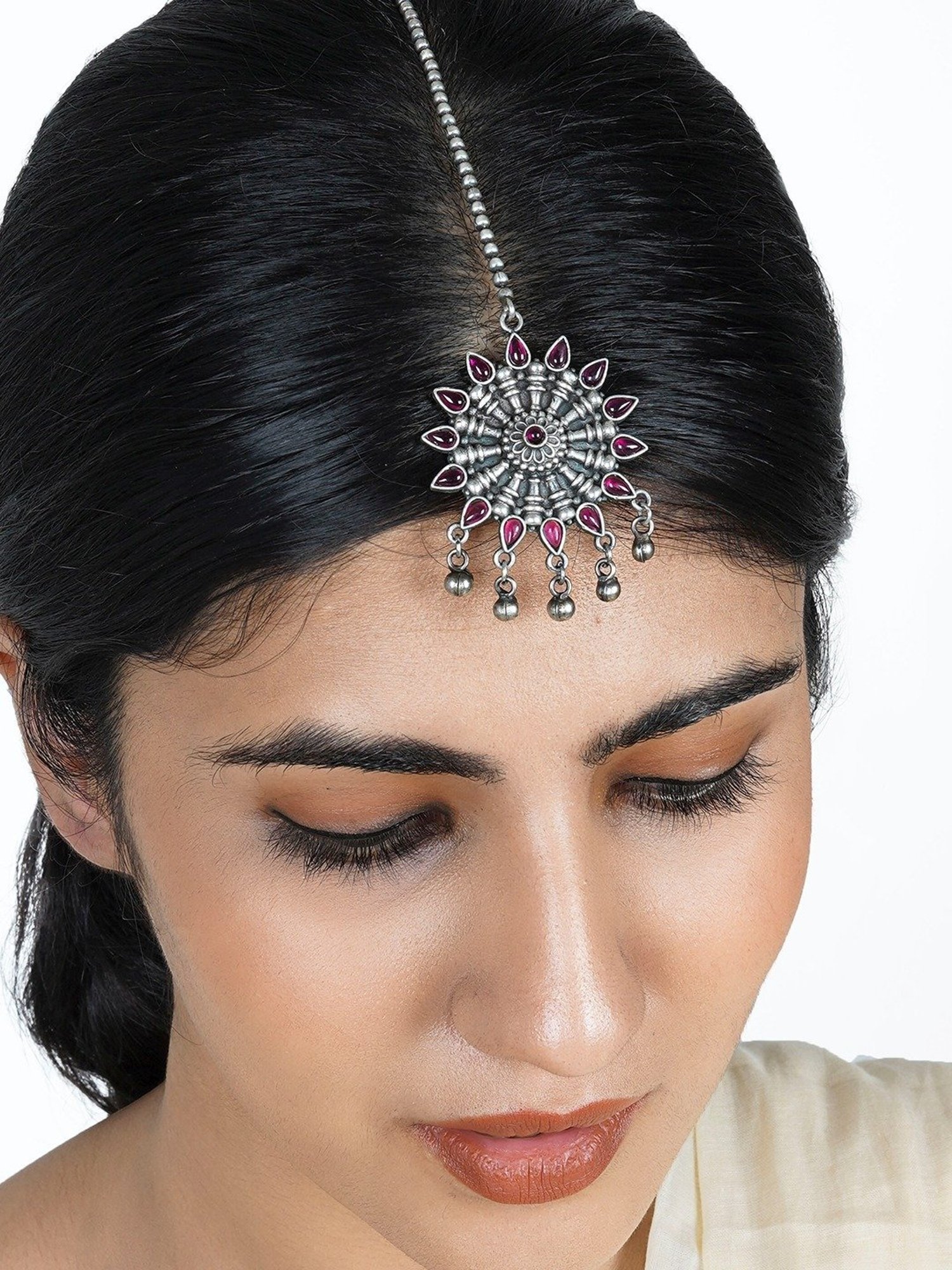 OOMPH White Pearls Wedding Hair Band