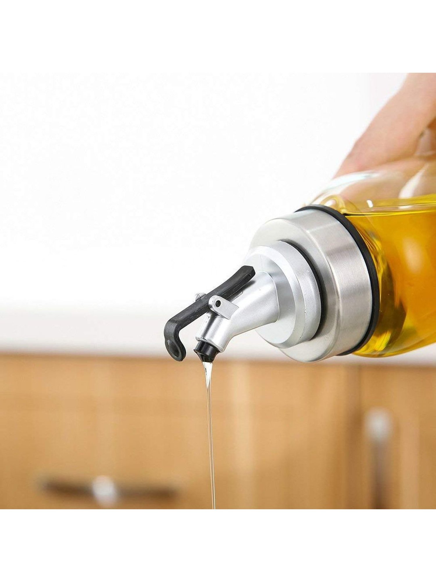 COLE & MASON White & Beige Ceramic Pourer - Set of 1