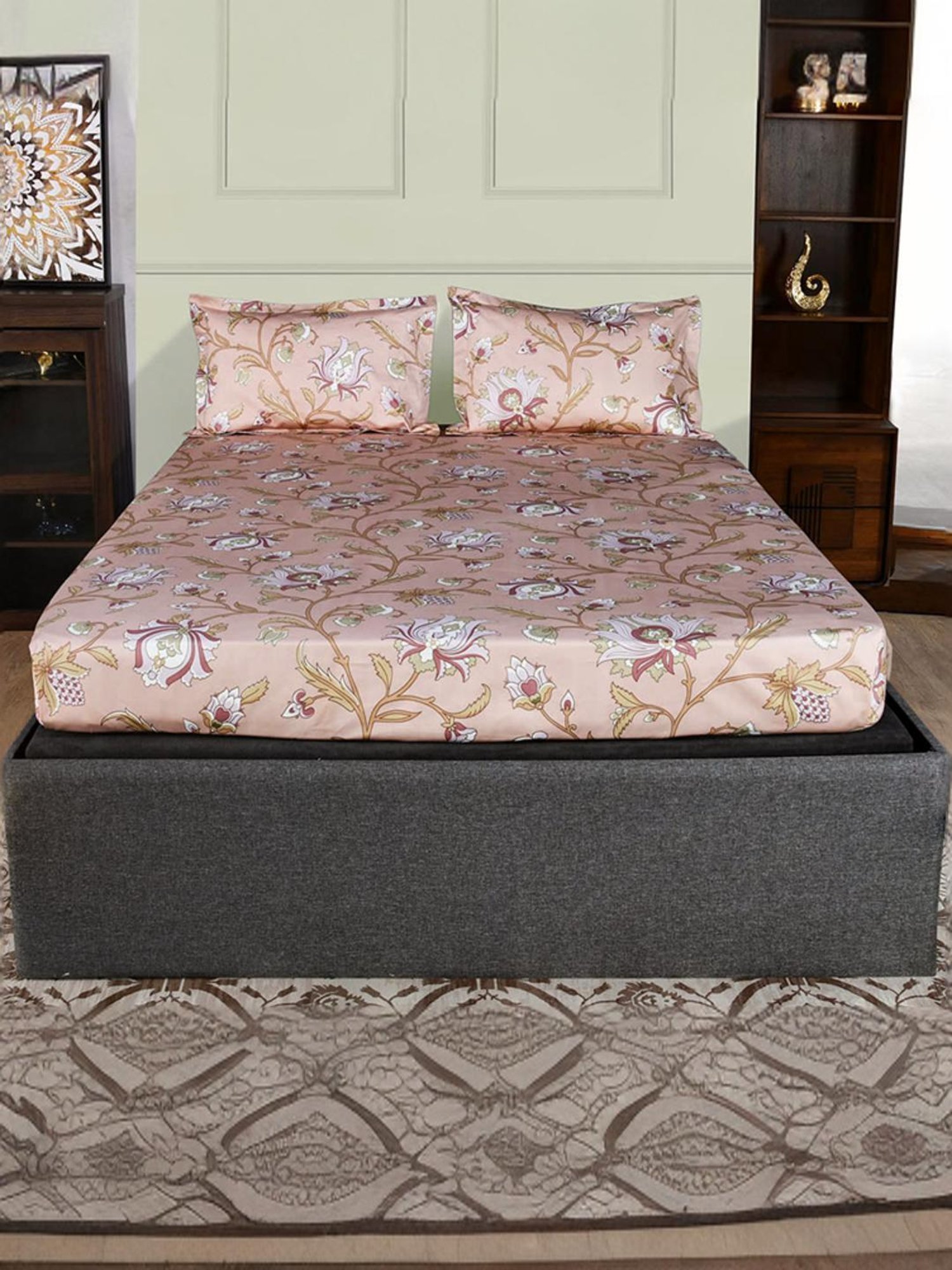 @Home Arias Peach 300 TC Cotton King Bedsheet with 2 Pillow Covers