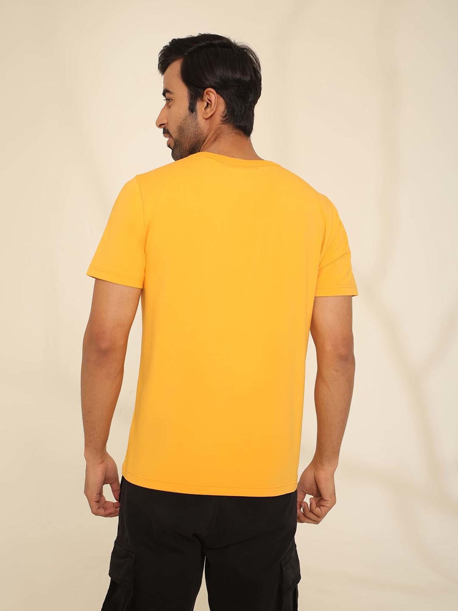SUBTRACT Mustard Regular Fit Crew T-Shirt