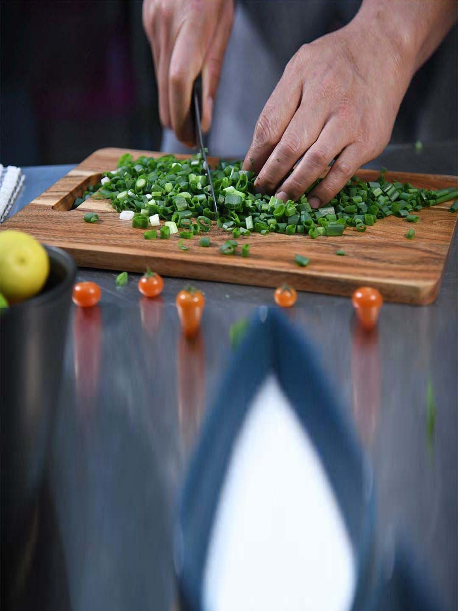 Femora Brown Wood Rectangle-Shaped Vegetable Chopping Board