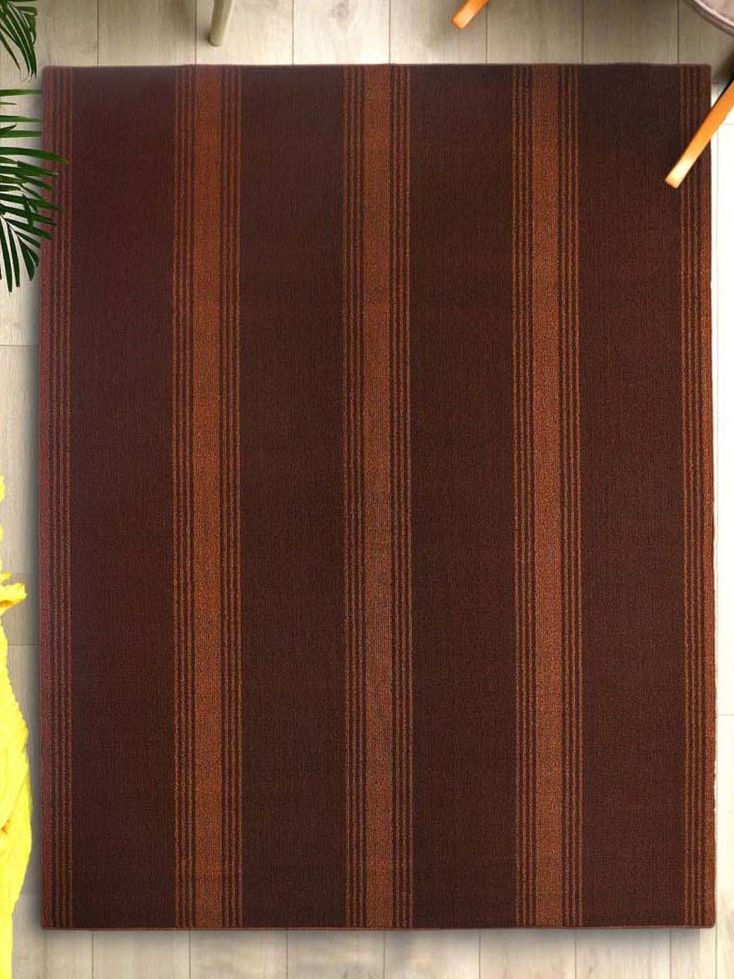Saral Home Brown Polypropylene Medium Antiskid & Washable Power Carpet