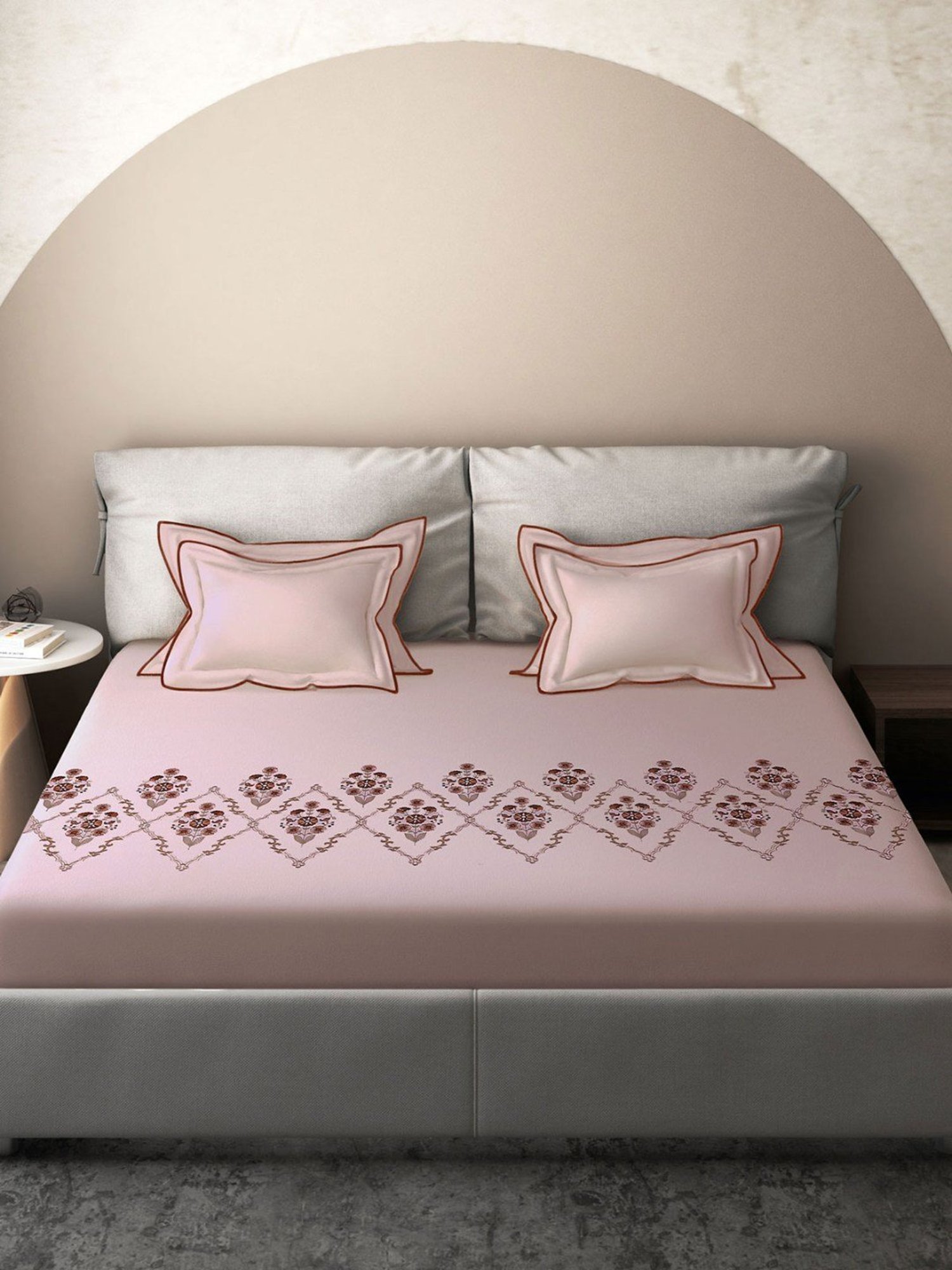 DDECOR Live beautiful Floral Musk Pink 180 TC Cotton King Bed Sheet with 2 Pillow Covers