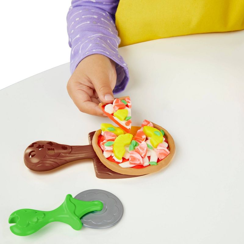 Play-Doh Stamp 'n Top Pizza Oven Toy with 5 Non-Toxic Play-Doh Colors
