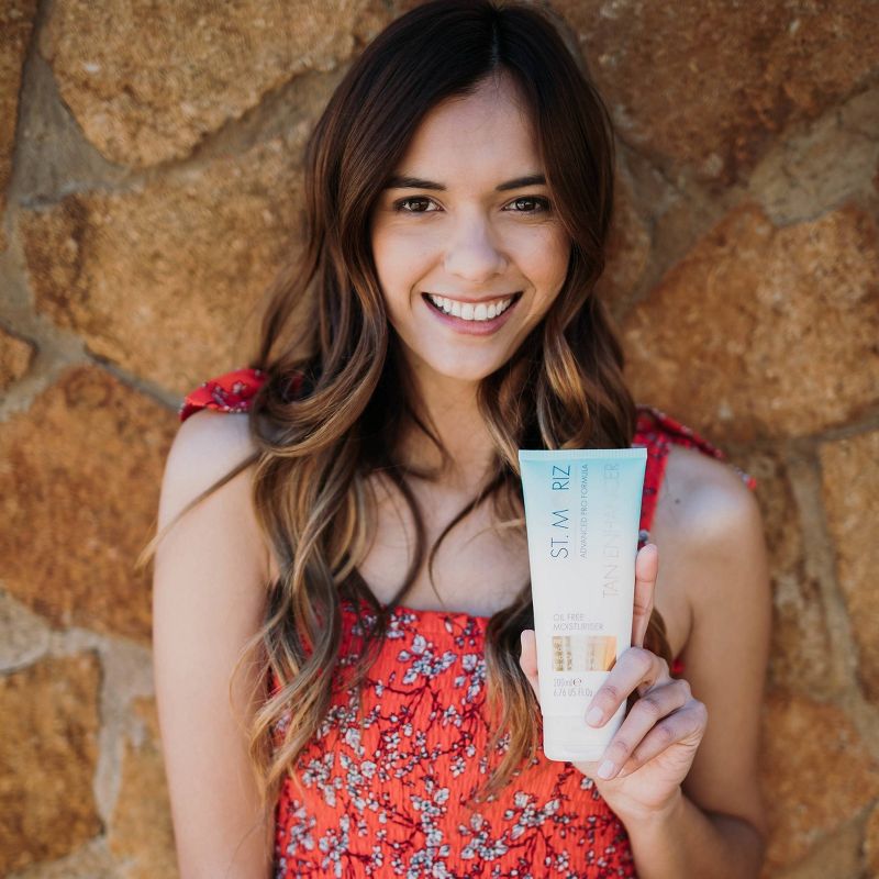 St. Moriz Advanced Pro Moisturizing Tan Enhancer - 6.76 fl oz