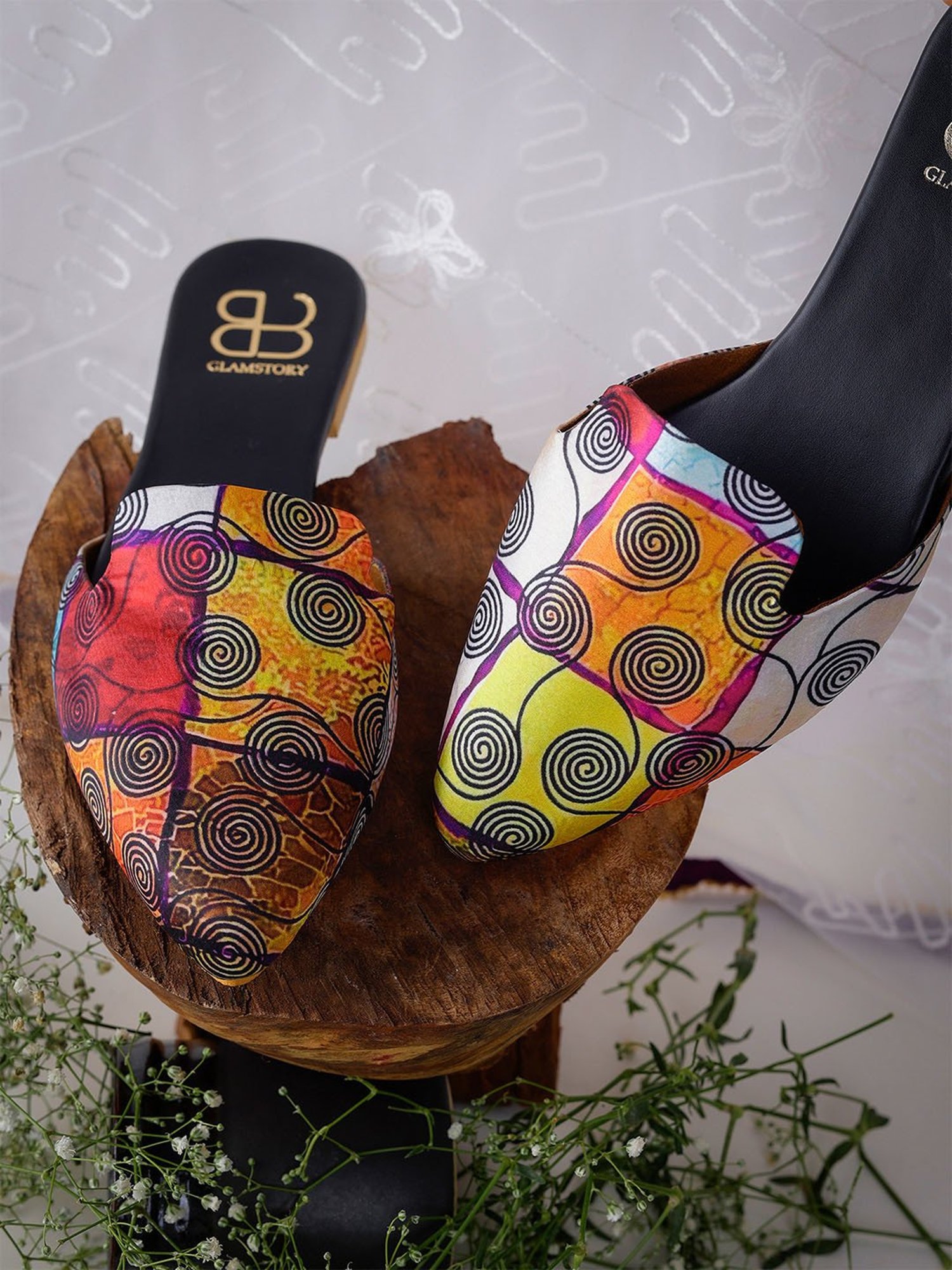 Glam Story Women's Indie Pop Black Mule Shoes