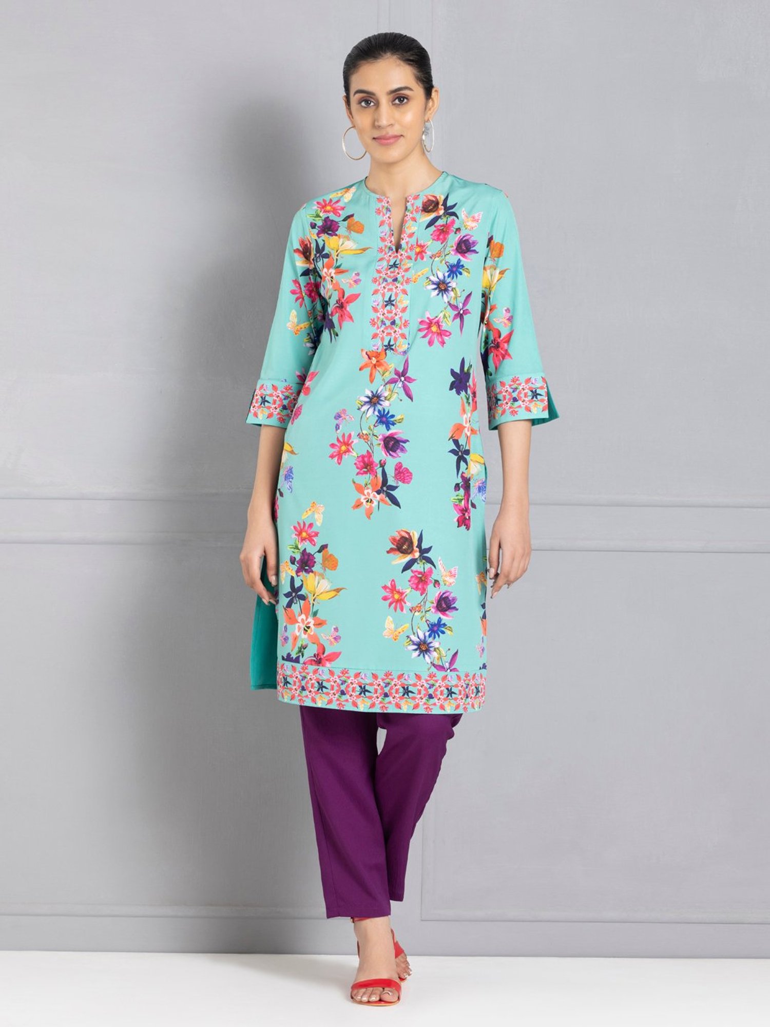 SHAYE Green Floral Print Kurta