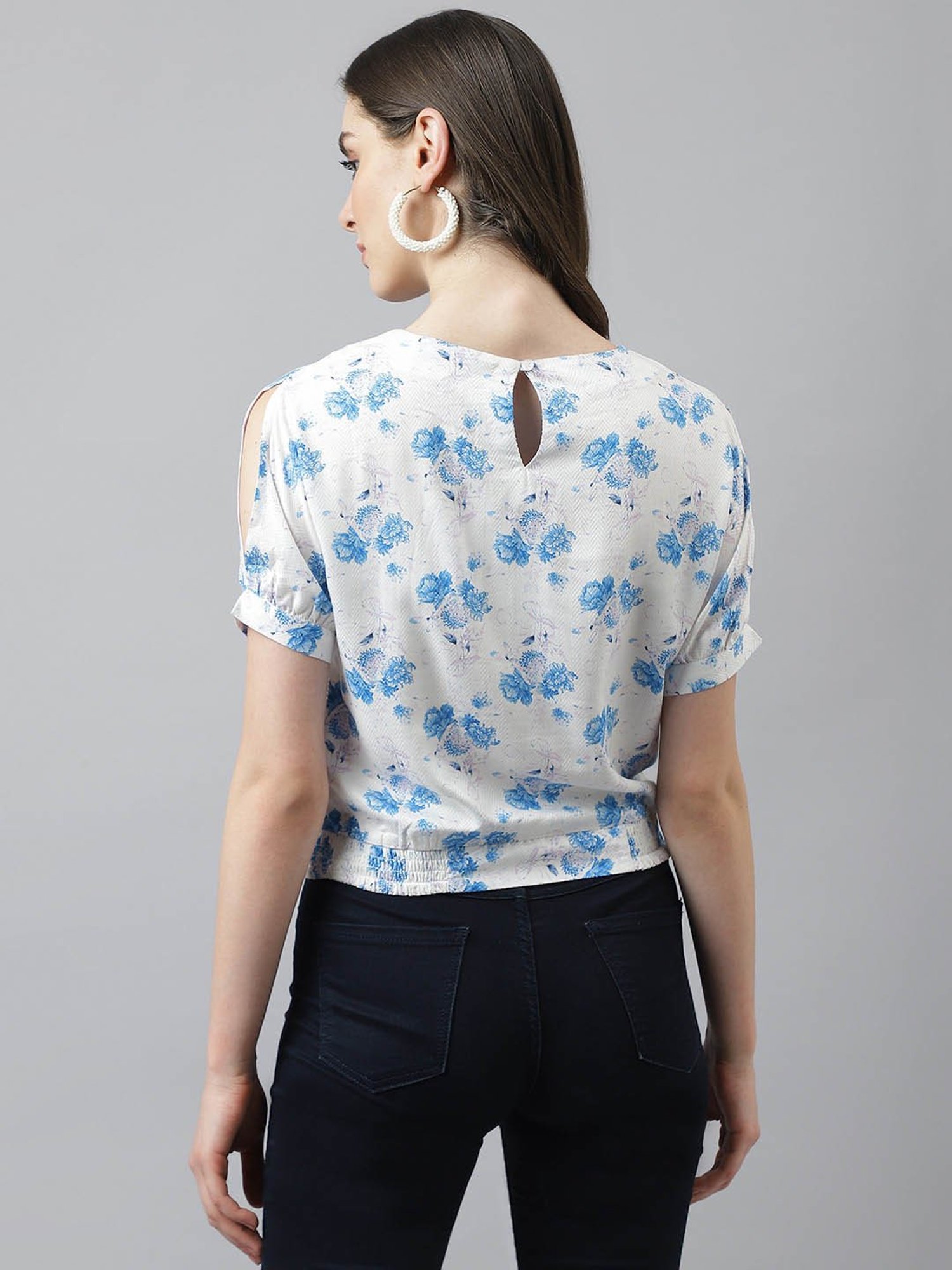 Latin Quarters White & Blue Floral Print Top