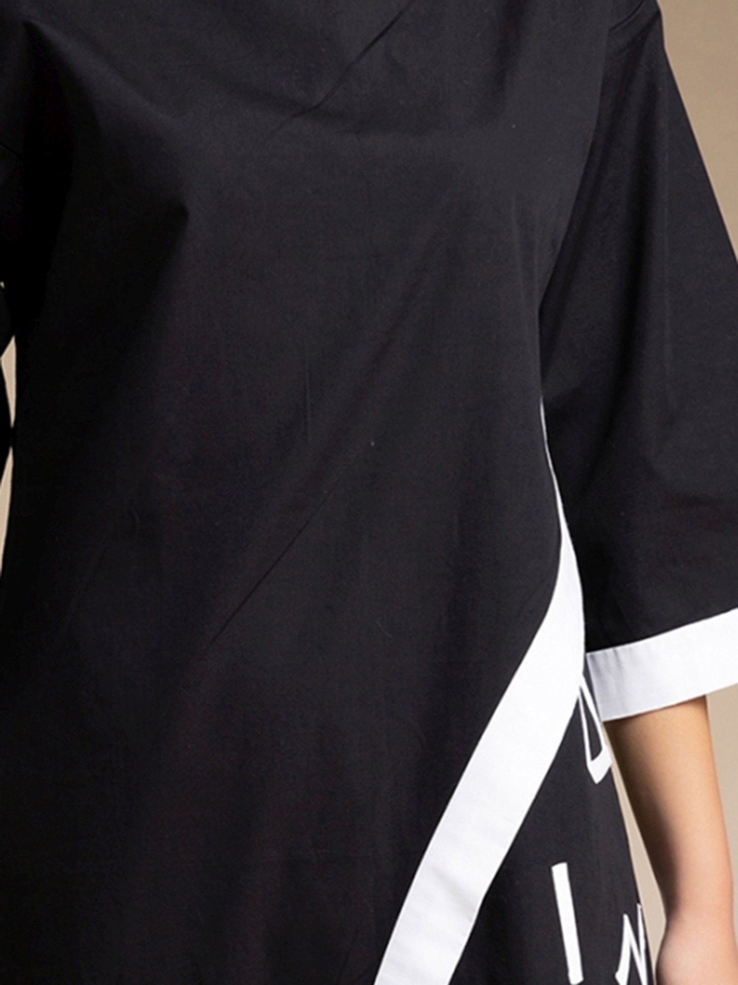 House of Manaa Black Hom Allure Kurta with Pallazo