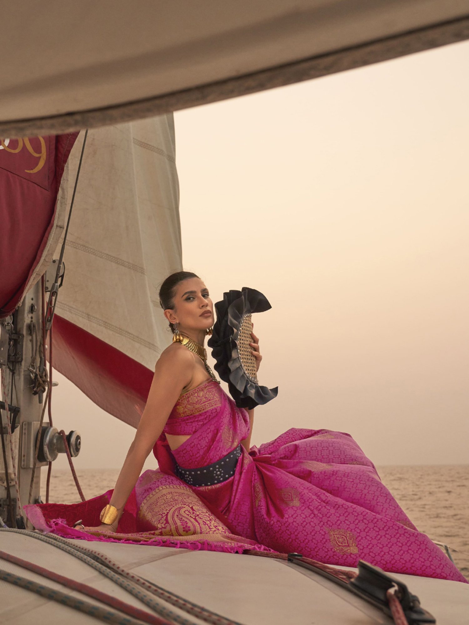 Elora Pink Printed Saree With Unstitched Blouse