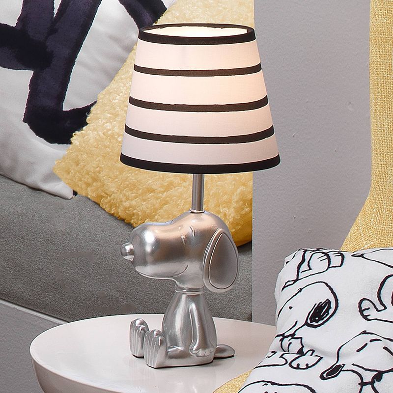 23" Iron/Seeded Glass Axel Farmhouse Industrial Task Lamp (Includes LED Light Bulb) Black - JONATHAN Y