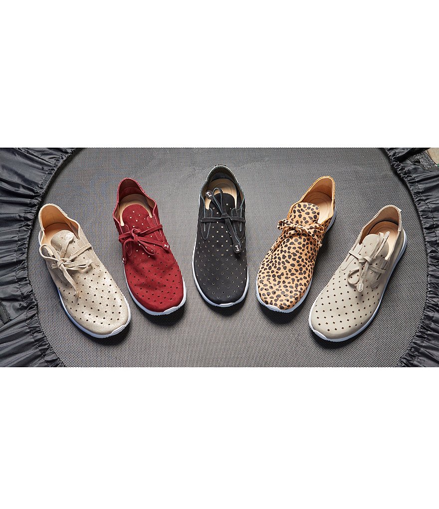 Kendall + Kylie Women's Anthracite Leopard EZORA 2.0 Low Top Lace Up Multi Sneakers