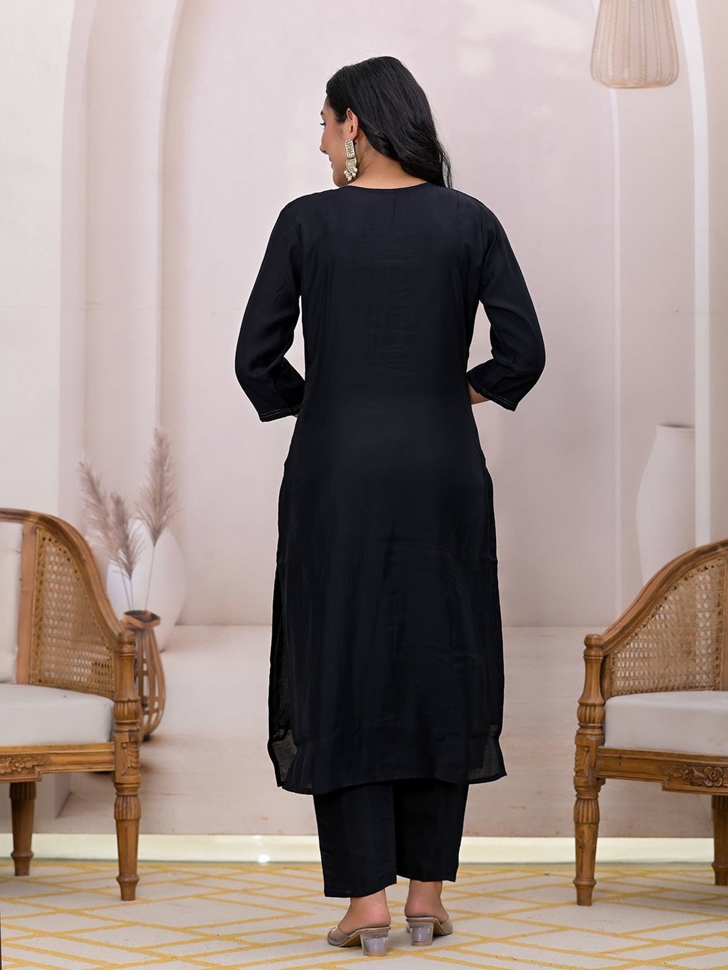 Yufta Black Embroidered Kurta With Pant & Dupatta