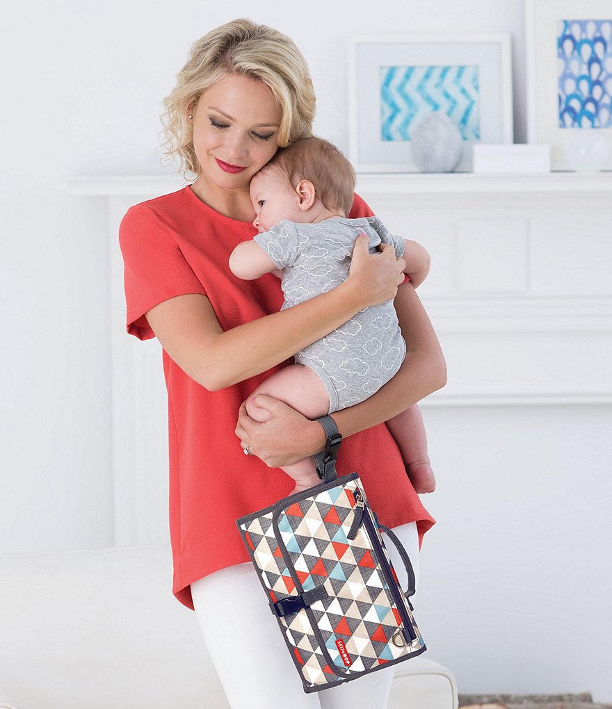 Disney x Petunia Pickle Bottom Double Baby Bottle Holder - Cheerful Chip