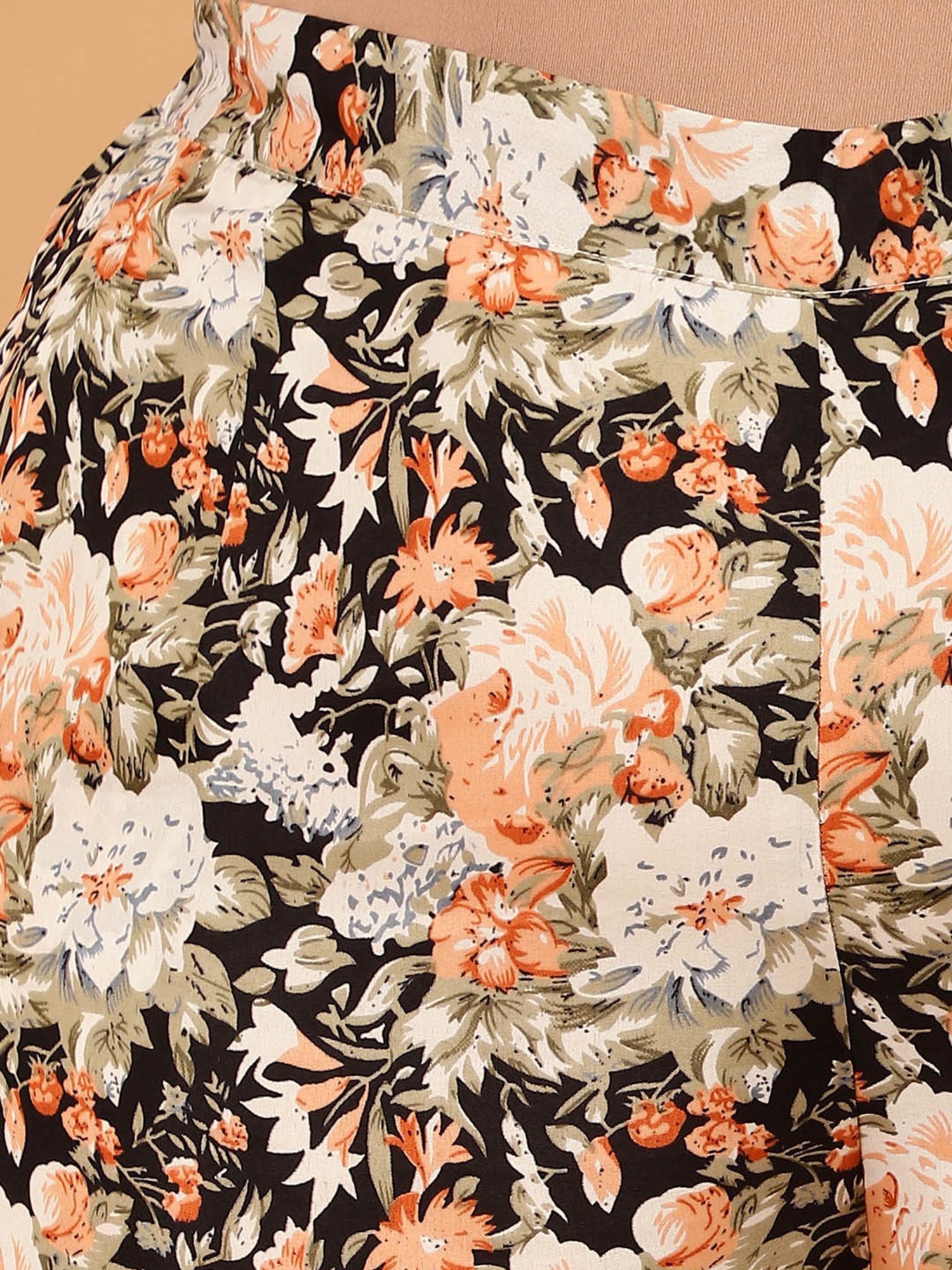 Moms Maternity Black & Orange Floral Print Regular Fit Mid Rise Plus Size Trousers