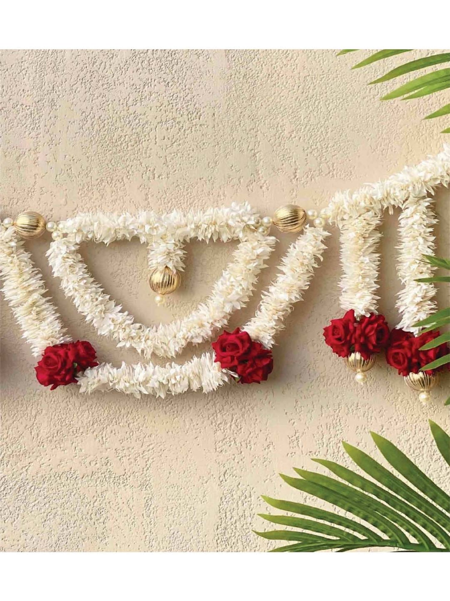 Mason Home White & Red Festive Floral Toran No - 018