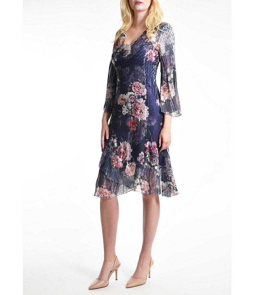 Komarov Floral V-Neck Pleated 3/4 Sleeve Knee Length Chiffon Dress