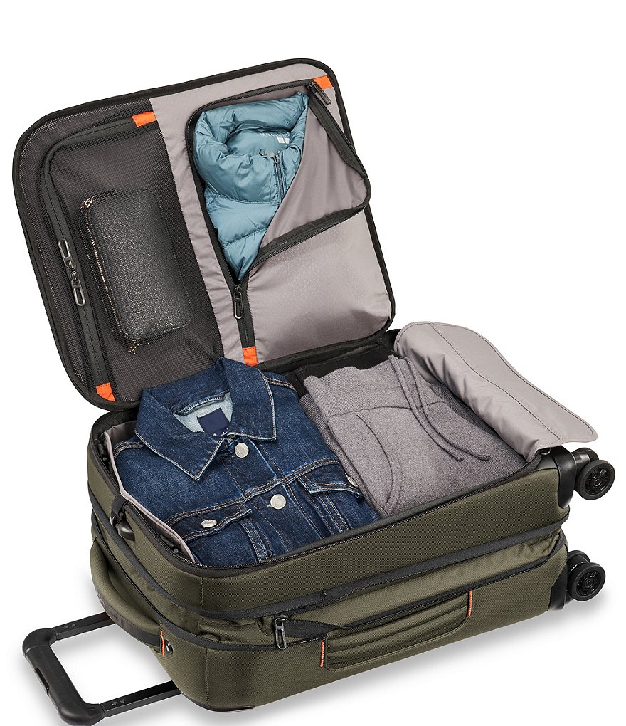 American Tourister 18'' Mickey Mouse Upright Hardside Suitcase