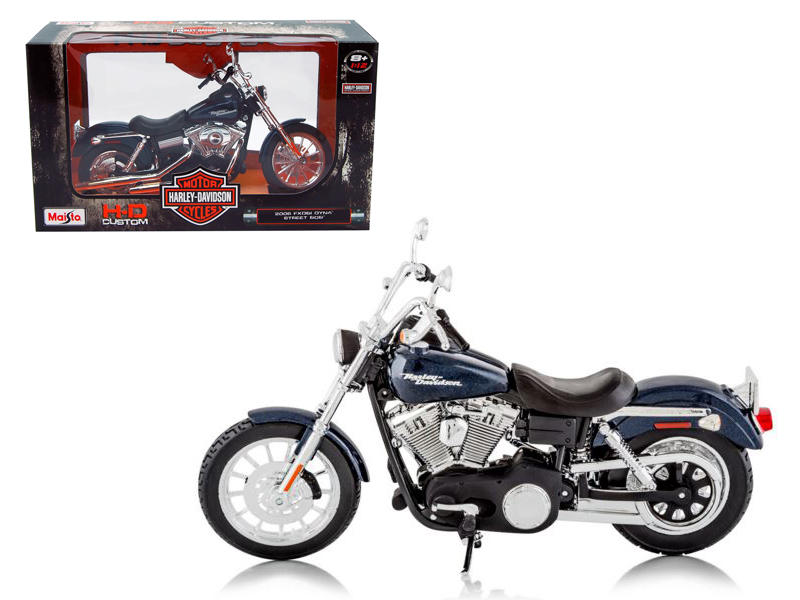 2015 Harley Davidson Street 750 Motorcycle Model 1/12 by Maisto
