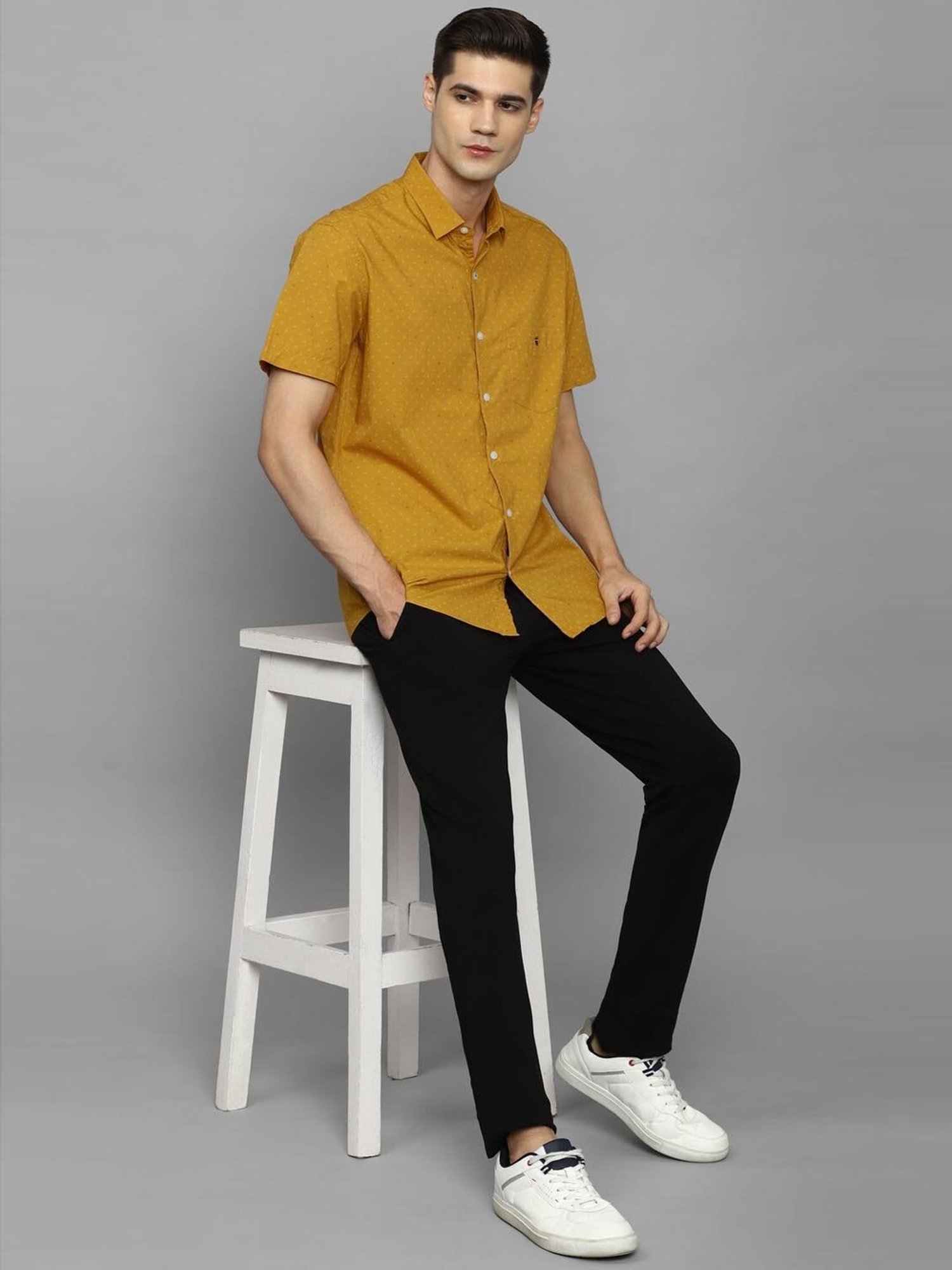 Louis Philippe Sport Yellow Cotton Slim Fit Printed Shirt