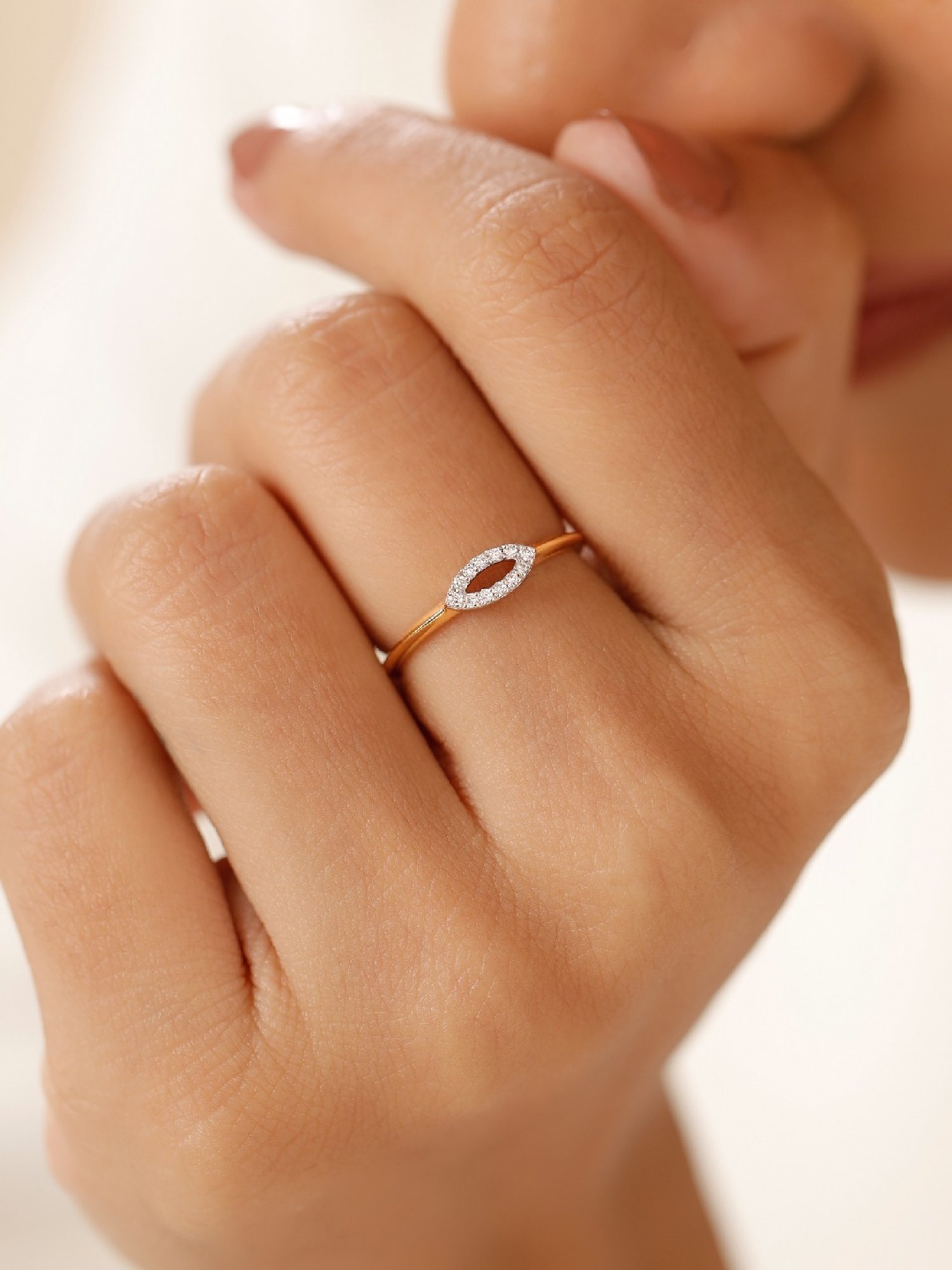 Mia by Tanishq Sunlit Elegance 18k Diamond Finger Ring