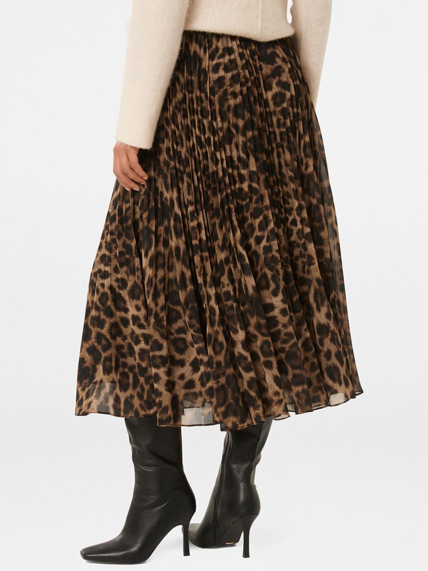 Forever New Aurora Pleated Skirt