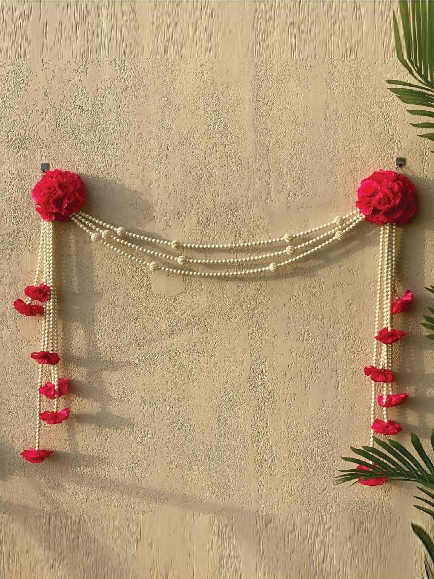 Mason Home White & Pink Carnation Pearls Toran