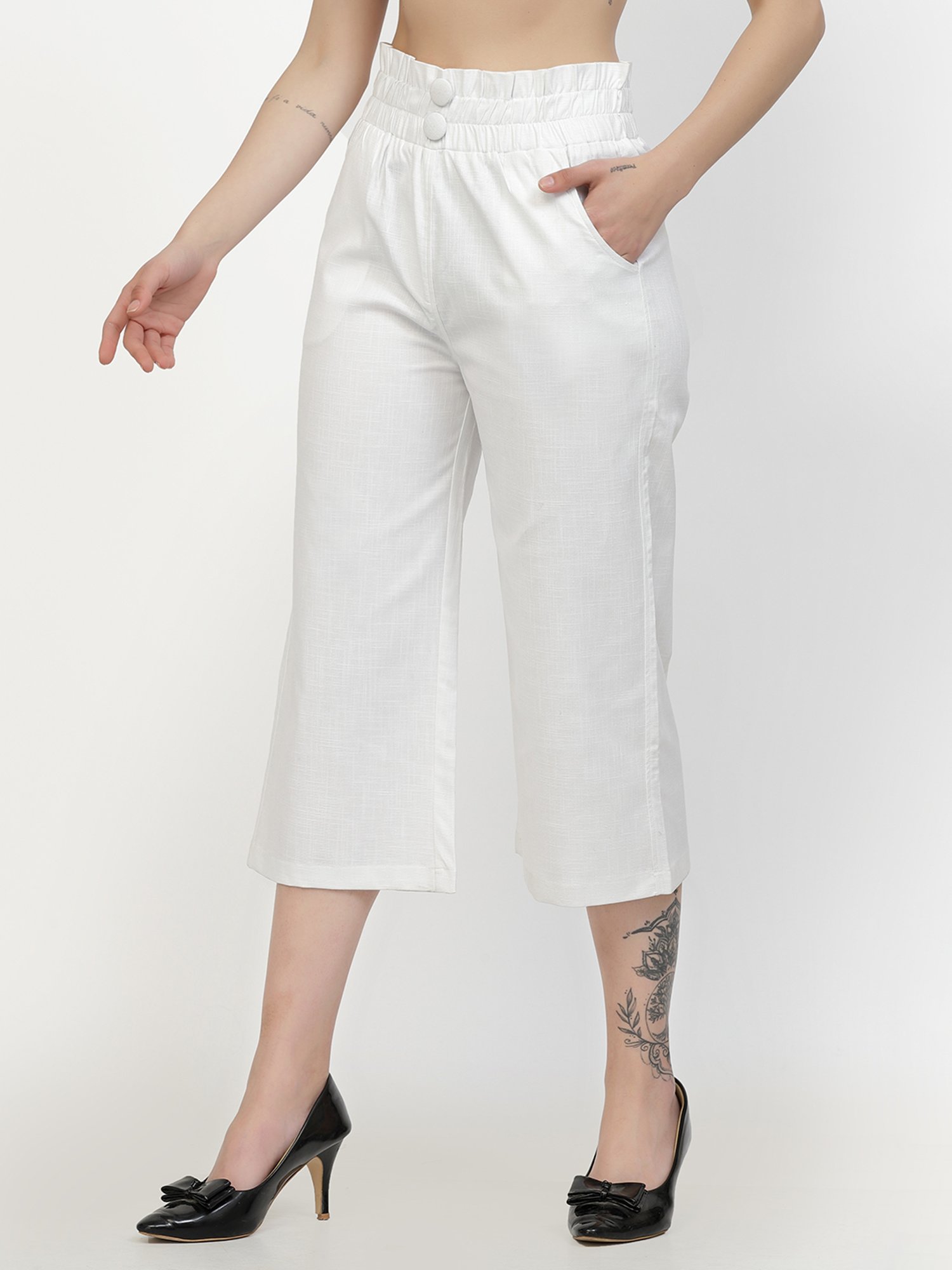 Westwood White Relaxed Fit Mid Rise Crop Pants