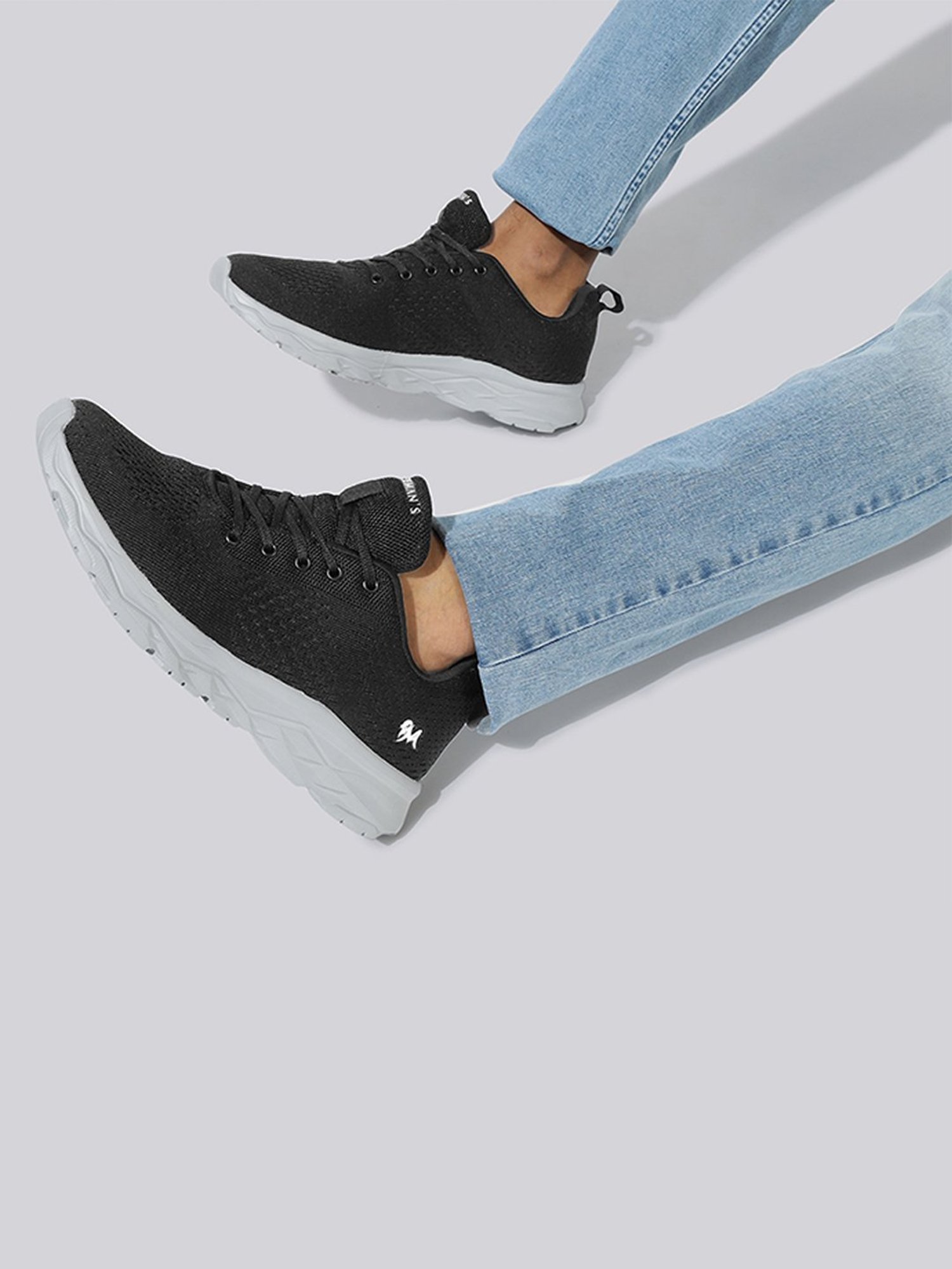 Neemans Men's Black Running Shoes