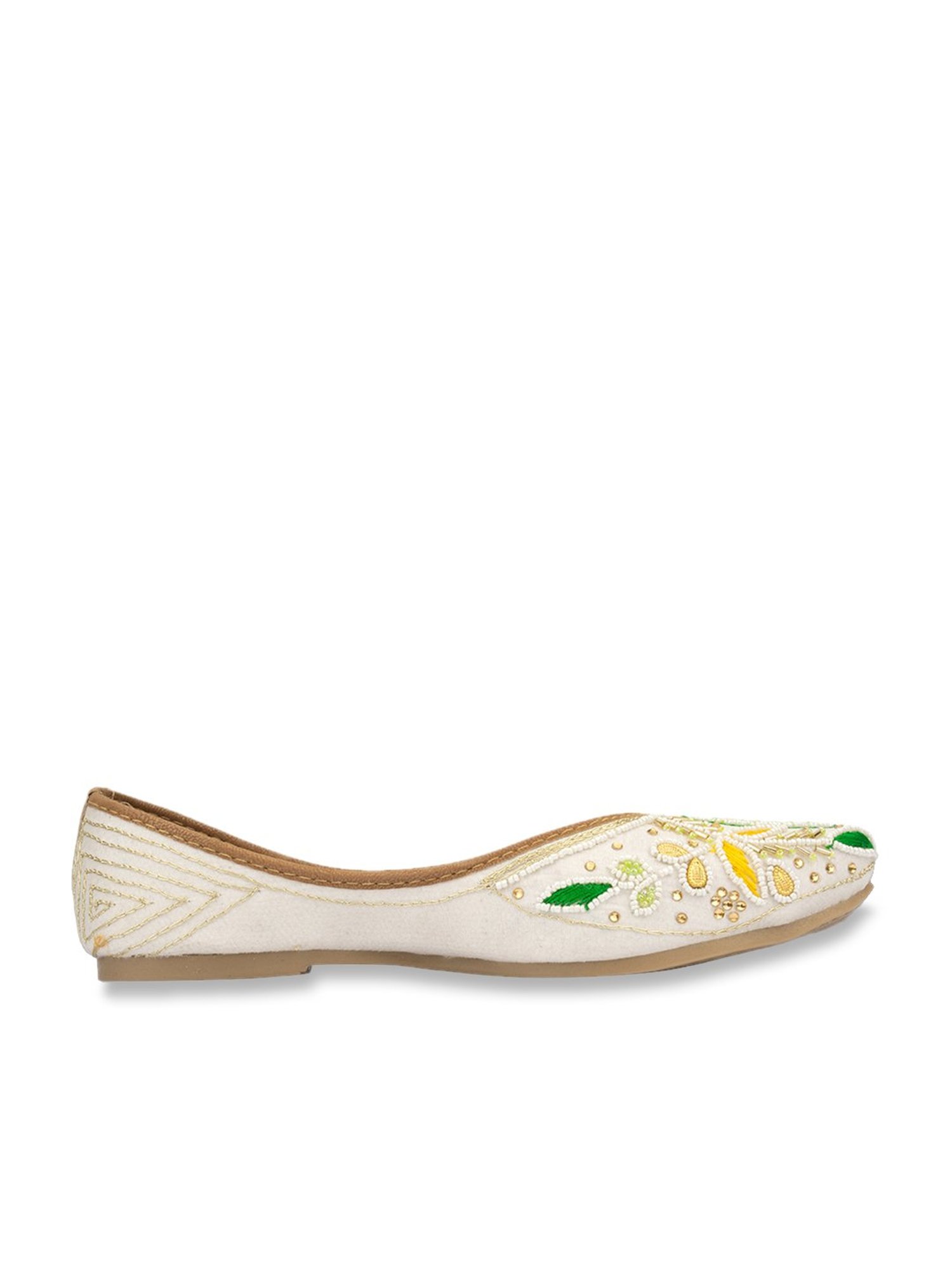 Desi Colour Women's White Ethnic Juttis