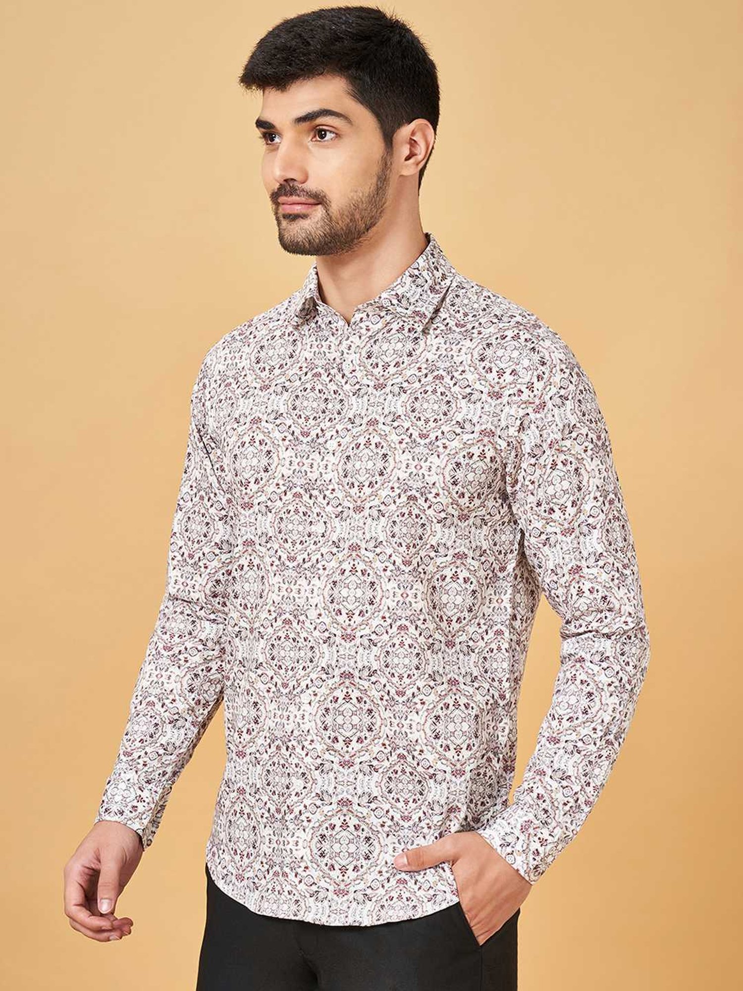 Peregrine By Pantaloons White Slim Fit Printed Shirt