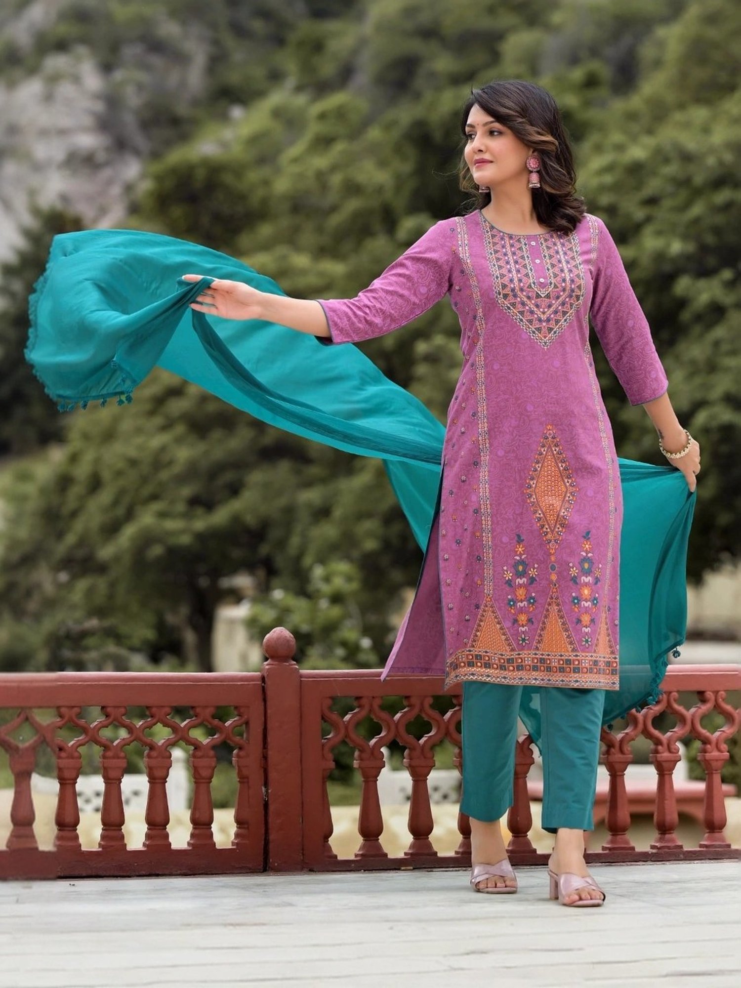 Juniper Purple Printed Kurta Pant Set With Dupatta