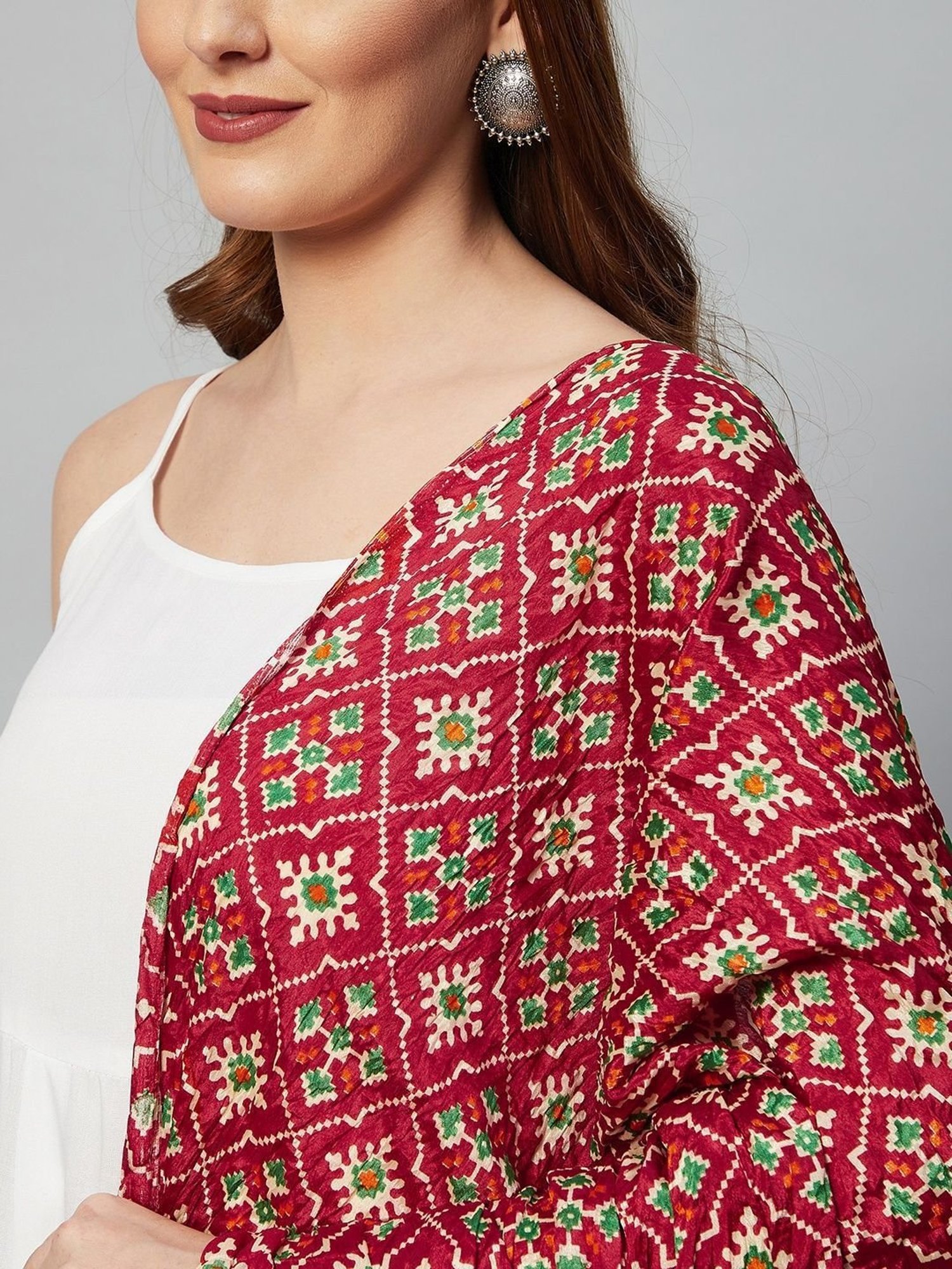 Inweave Maroon Printed Dupatta