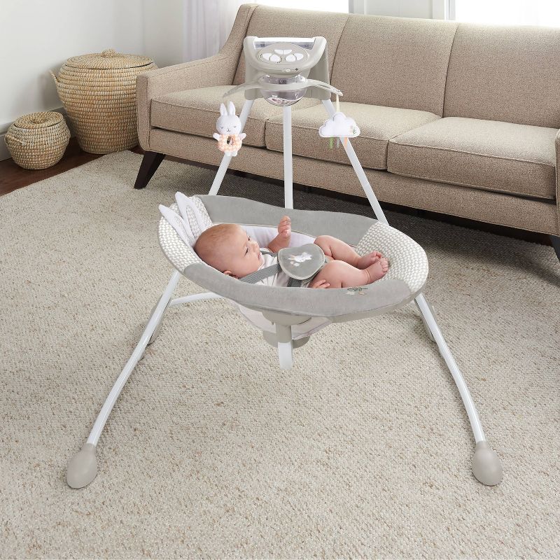 Fisher-Price Deluxe Take-Along Swing & Seat - Falling Leaves