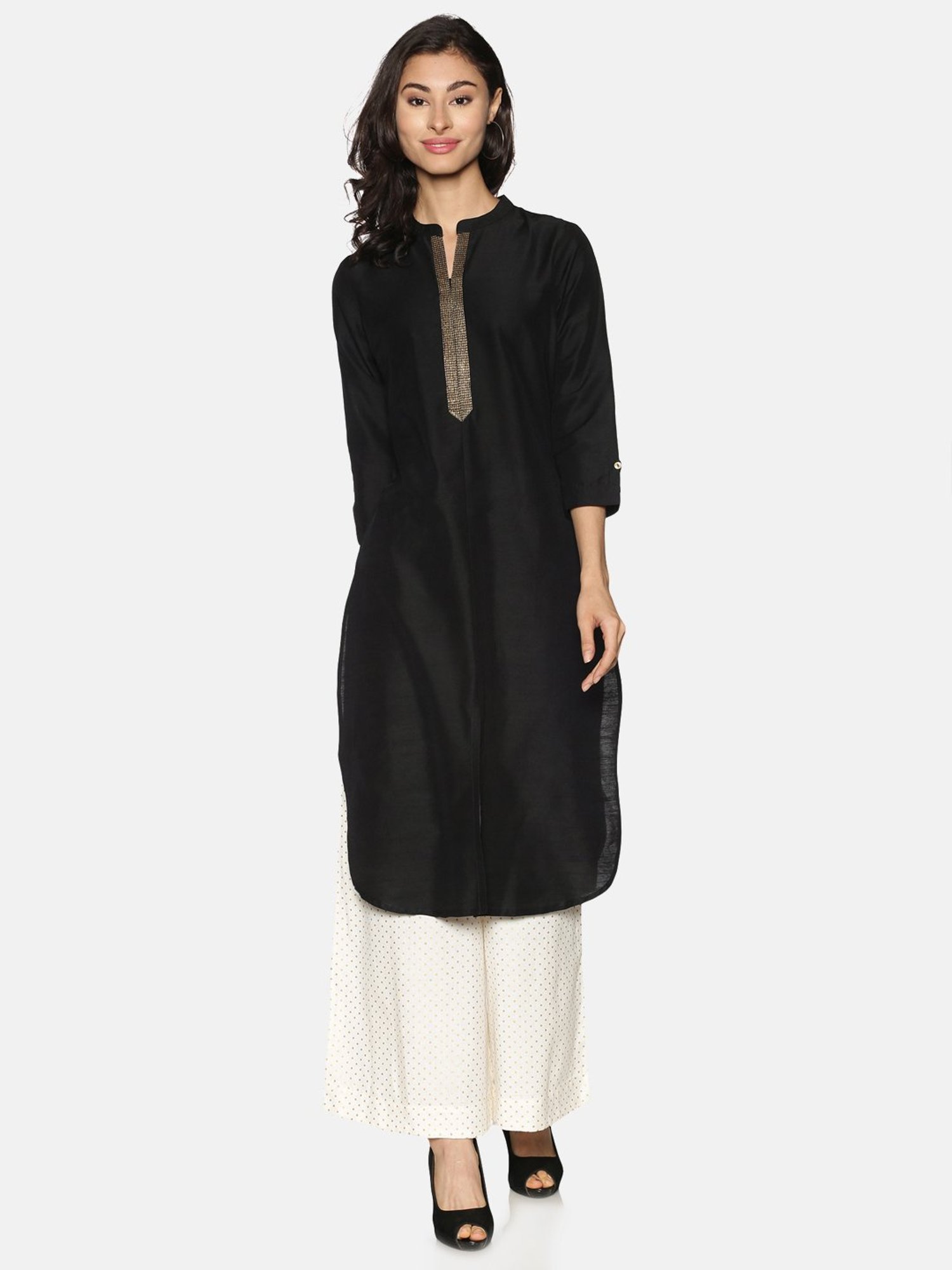 Saffron Threads Black Embroidered Straight Kurta