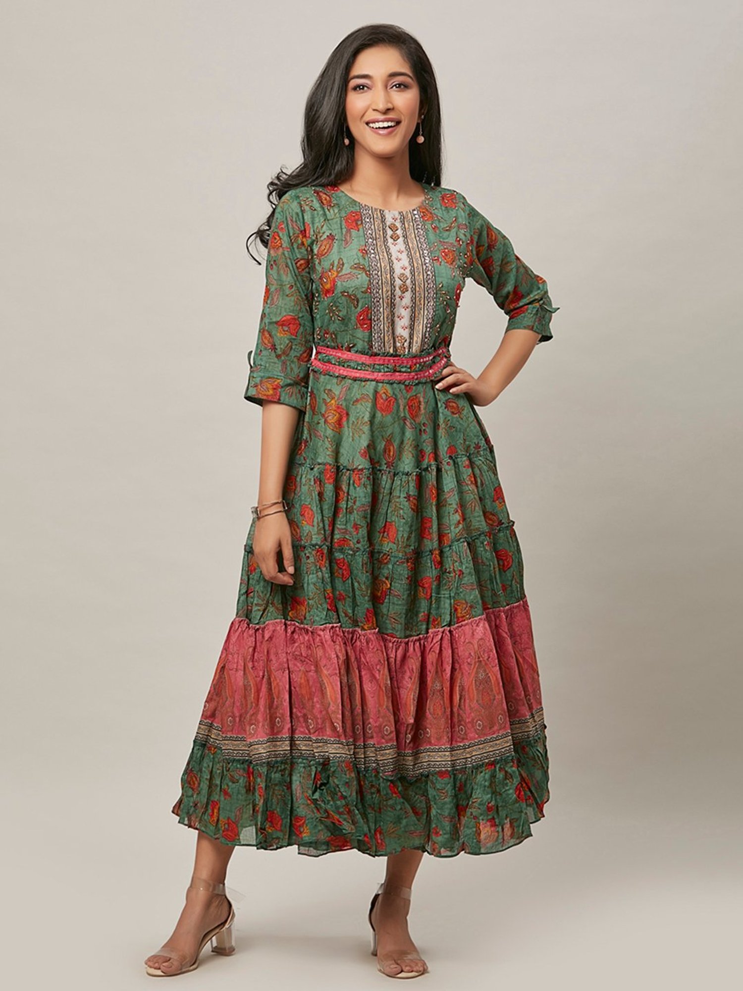 URBAN MYSTIC Green Embellished Fit & Flare Kurta