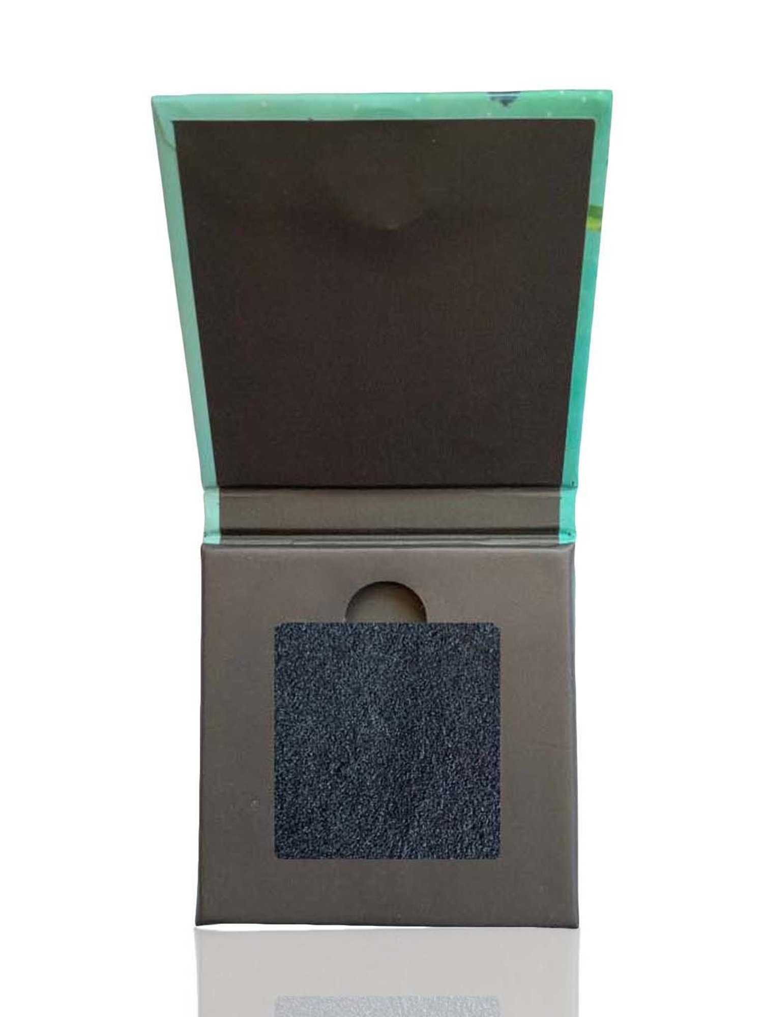 Disguise Cosmetics Satin Smooth Eyeshadow Squares Satin Grey Smoke 214 - 4.5 Gm