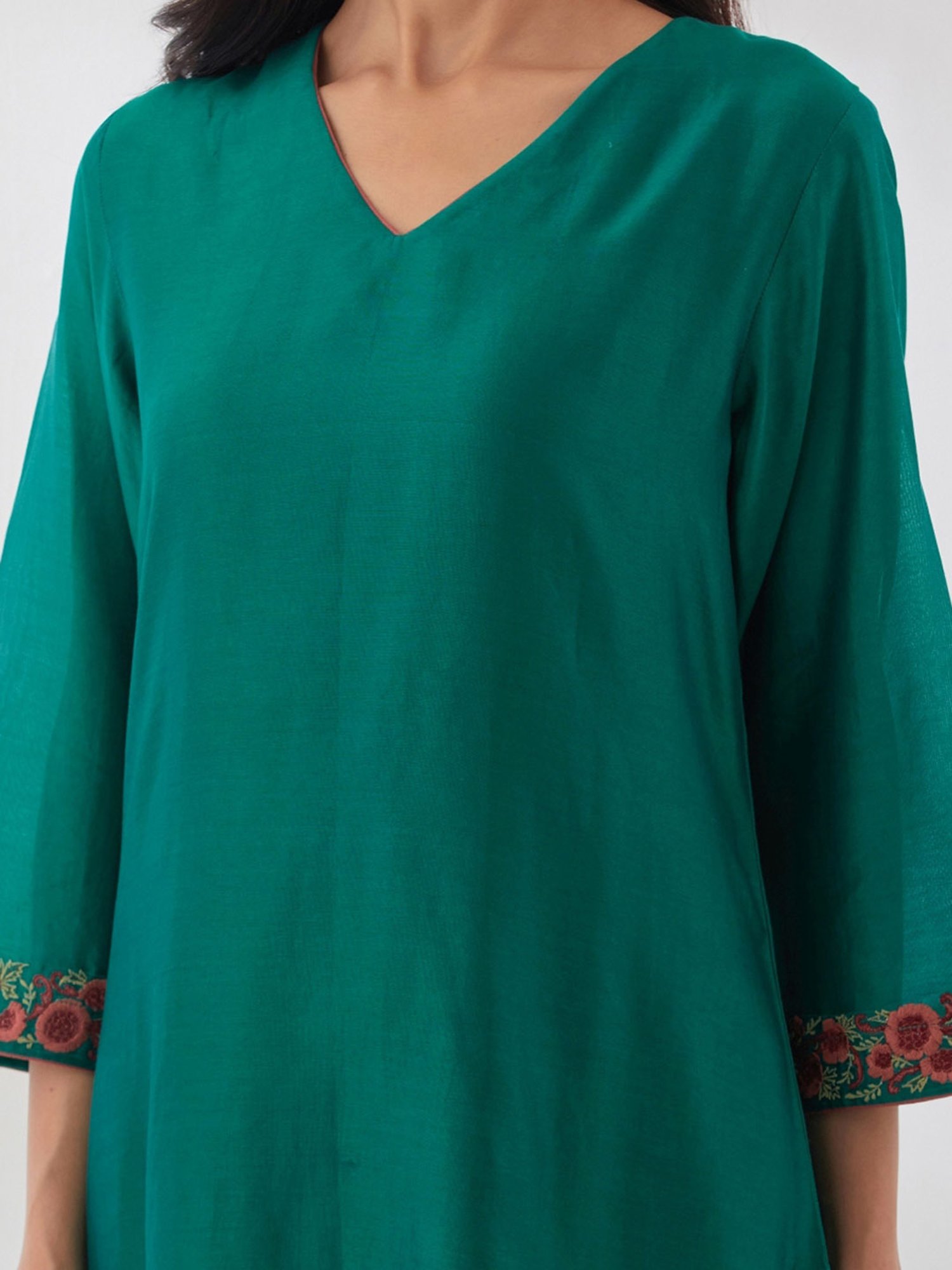 Smriti Gupta Pesas Botton Green Kurta