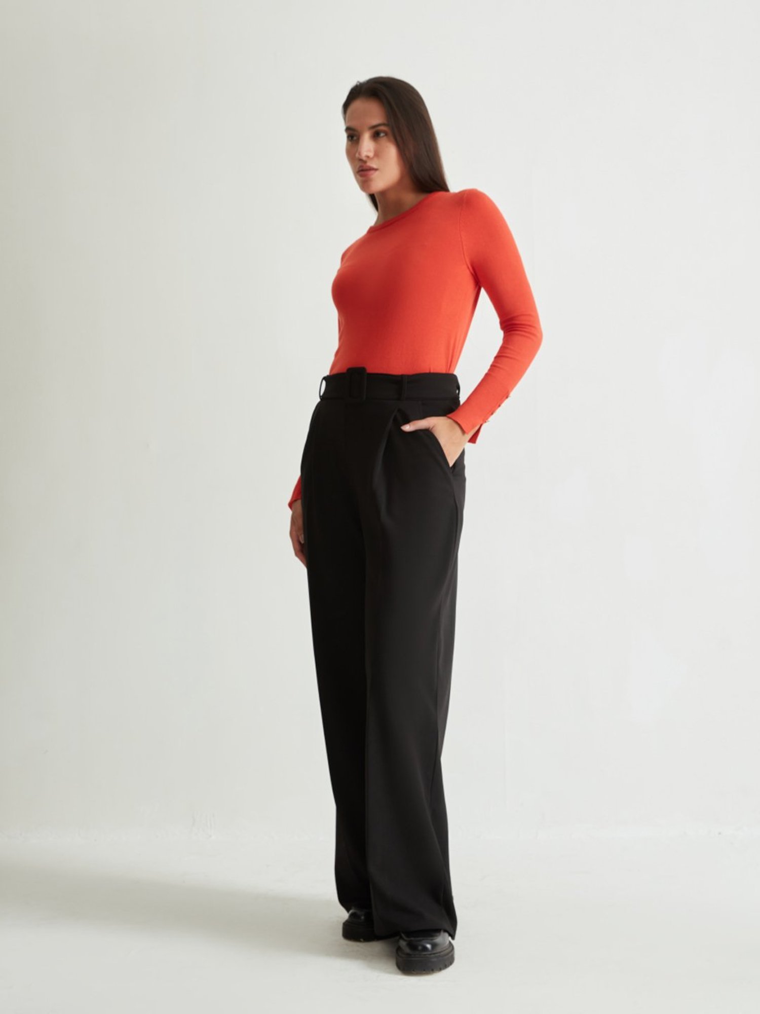 Cover Story Orange Pullover