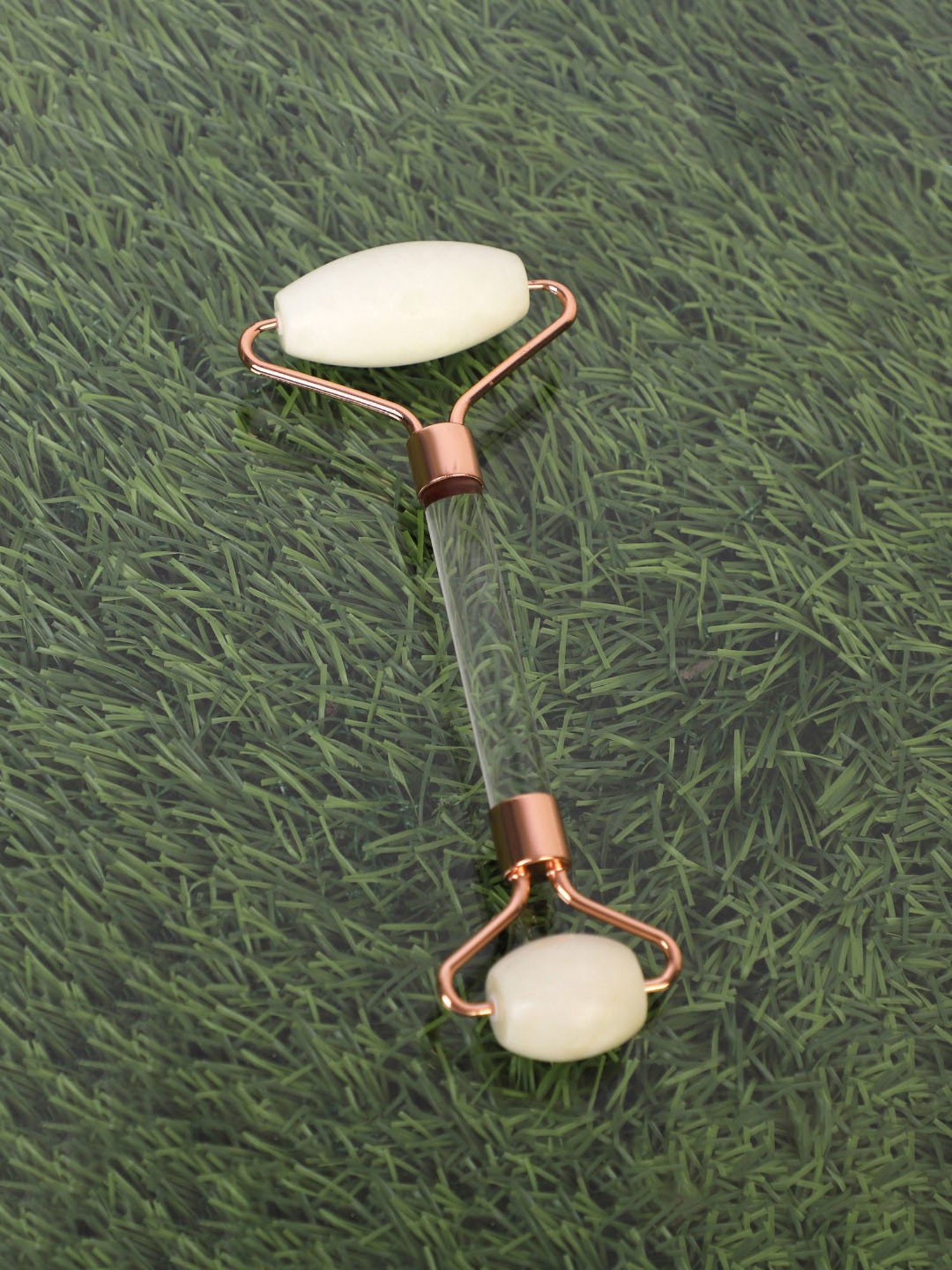 Kazarmaa White Jade Roller