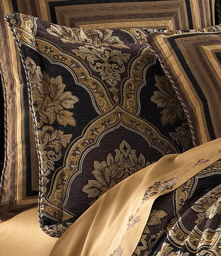 J. Queen New York Hartford Chenille Comforter Set