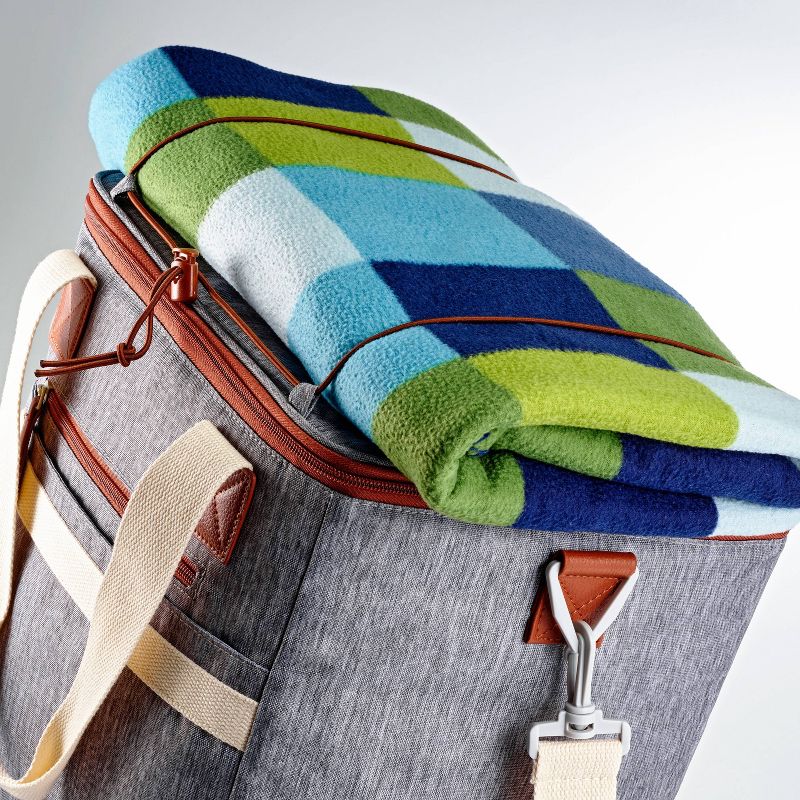 Coghlan's Cooler Light LED Auto-On Lamp for Toolbox Ice Chest Tacklebox Fishing