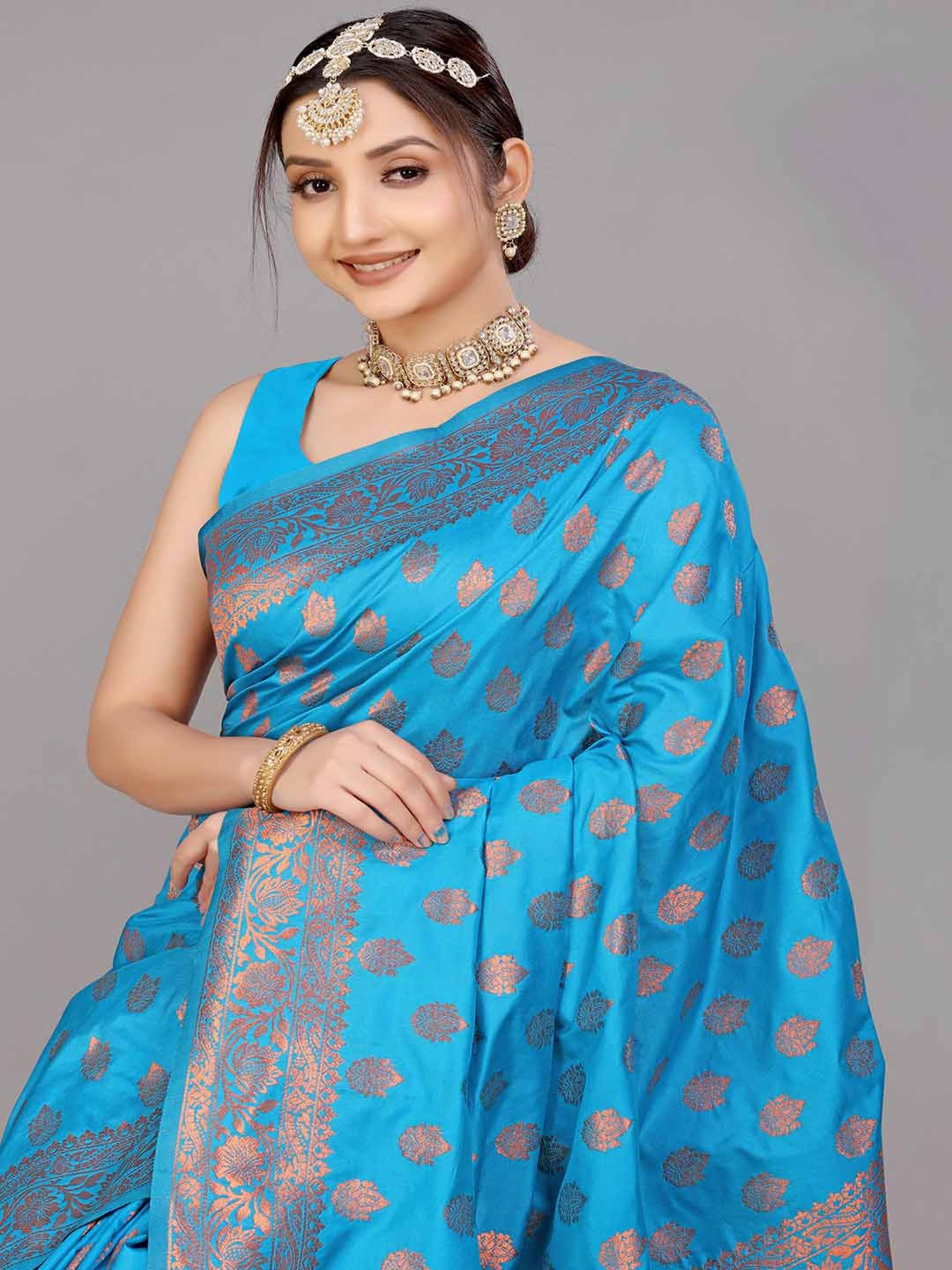 SHUBHKALA Blue Silk Woven Saree With Unstitched Blouse