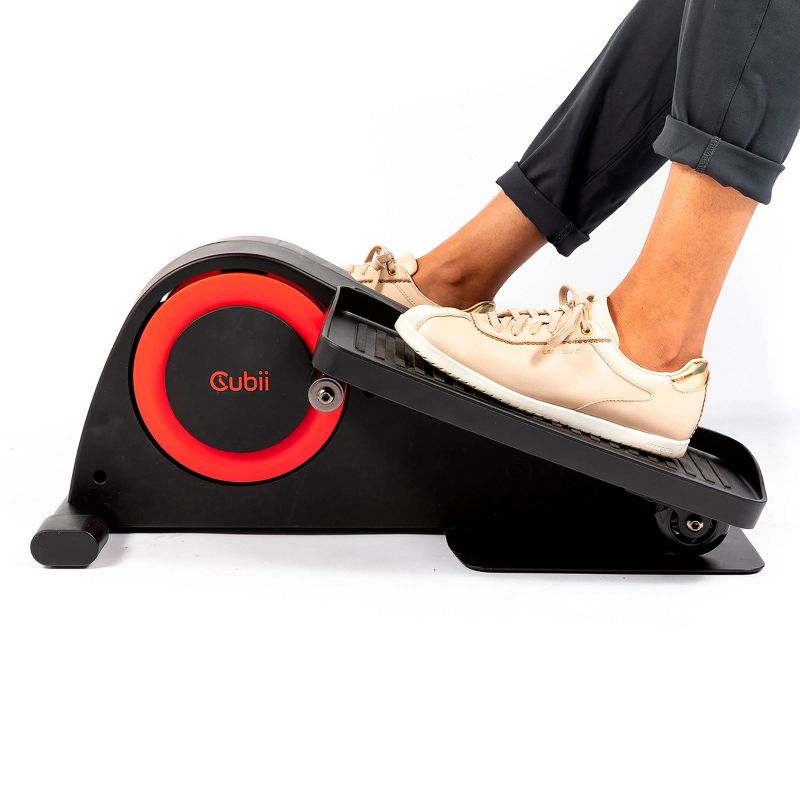 InMotion Compact Strider