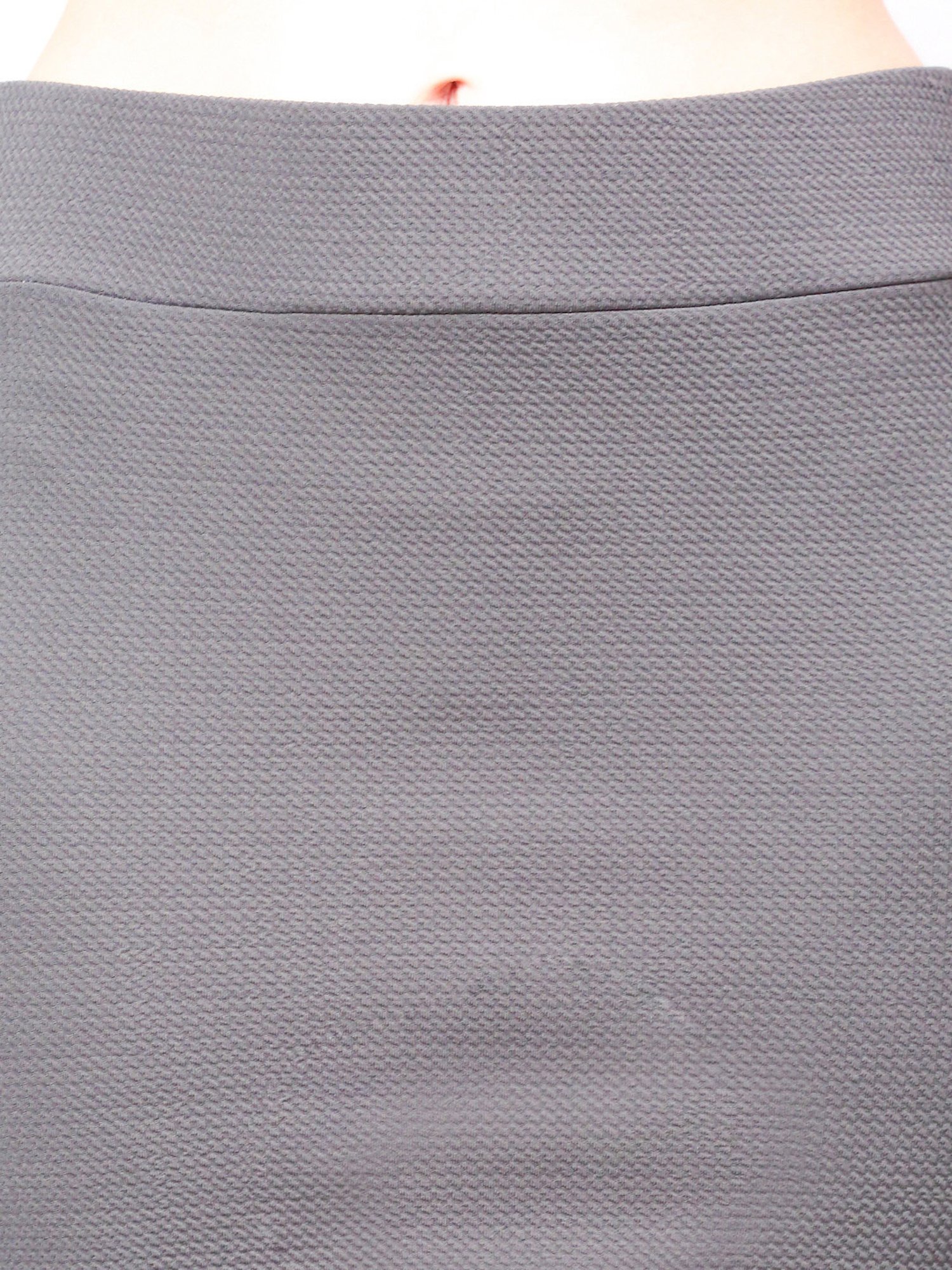 NEUDIS Grey Above Knee Skirt