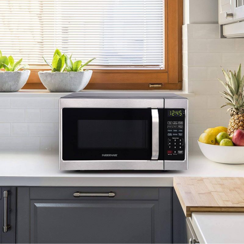 Haden 0.7 cu ft  Microwave Oven - 75031