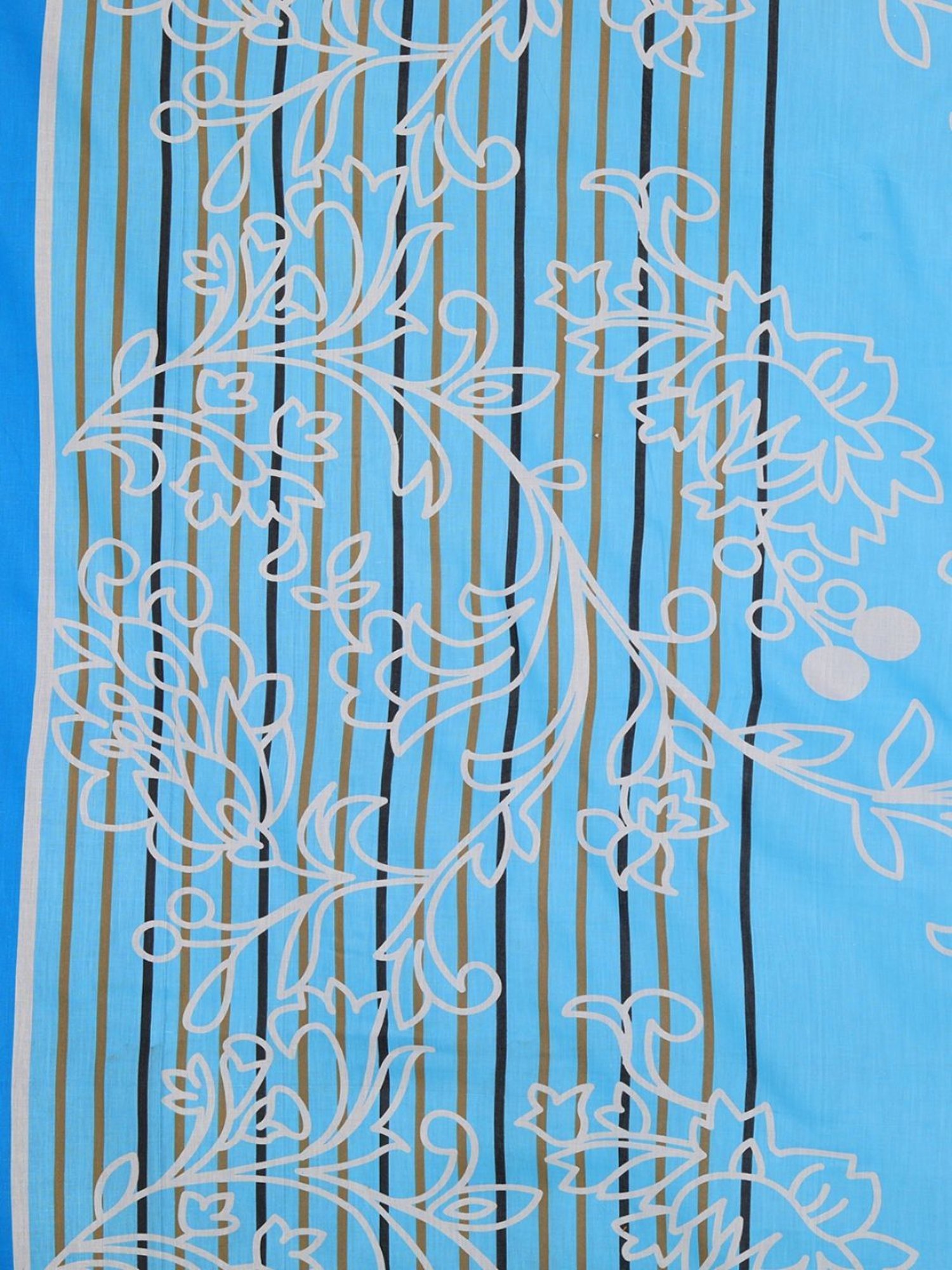 Romee Floral Blue 144 TC Cotton Queen Sized Bed Sheet with 2 Pillow Covers