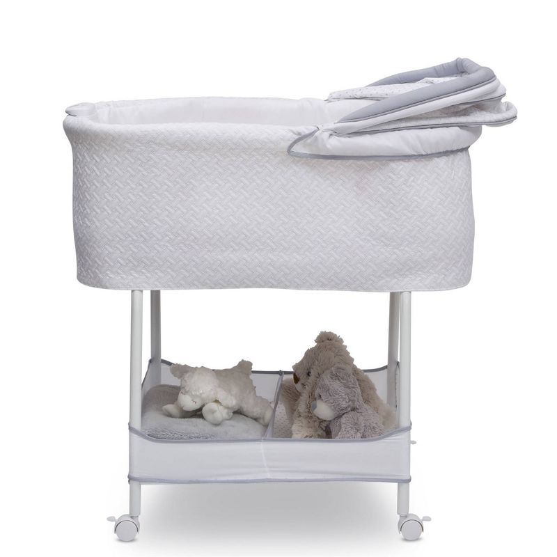 Simmons Kids' Silent Auto Gliding Deluxe Bassinet - Embossed Paisley