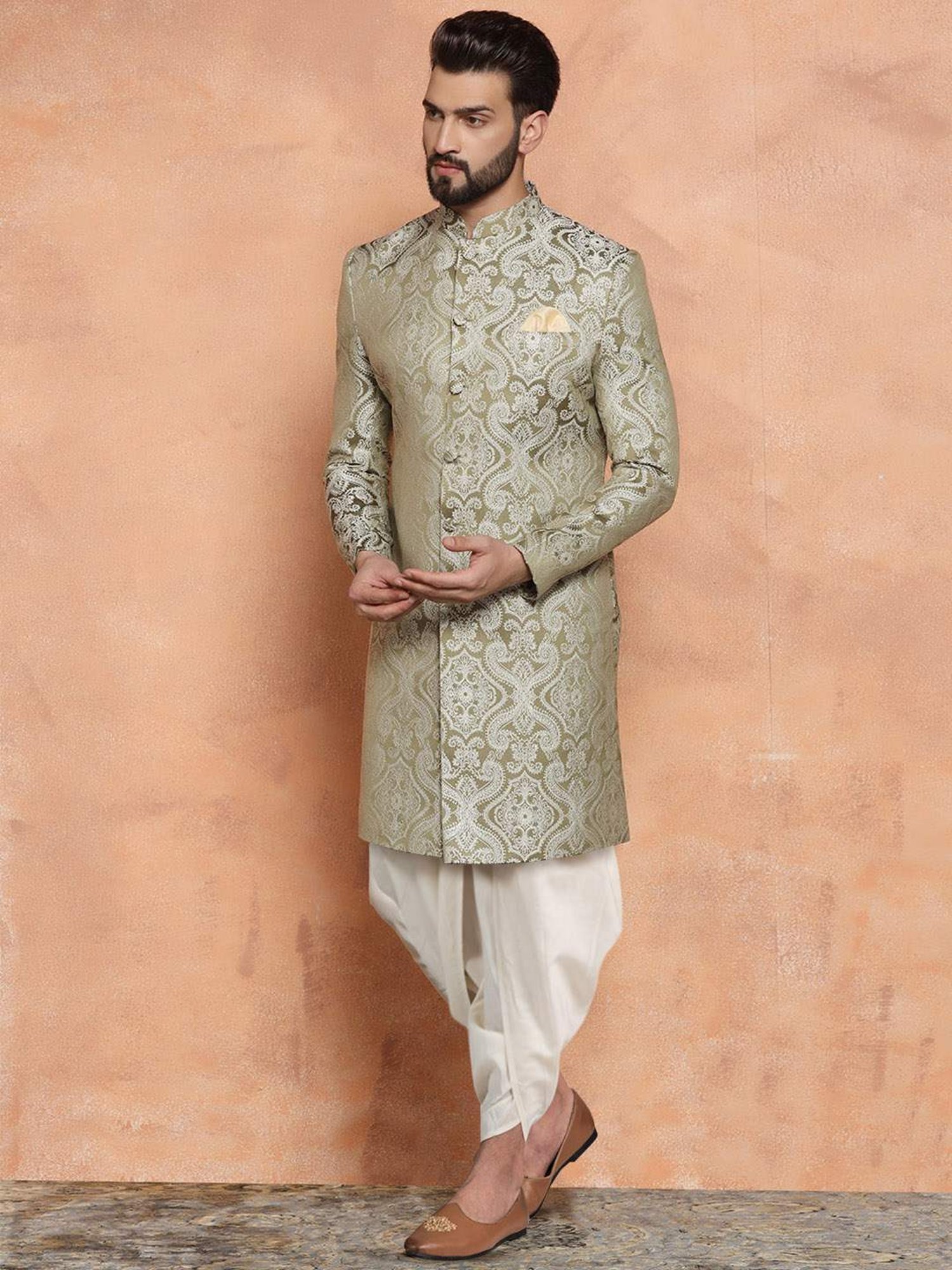 Benstoke Black & Maroon Regular Fit Sherwani Set